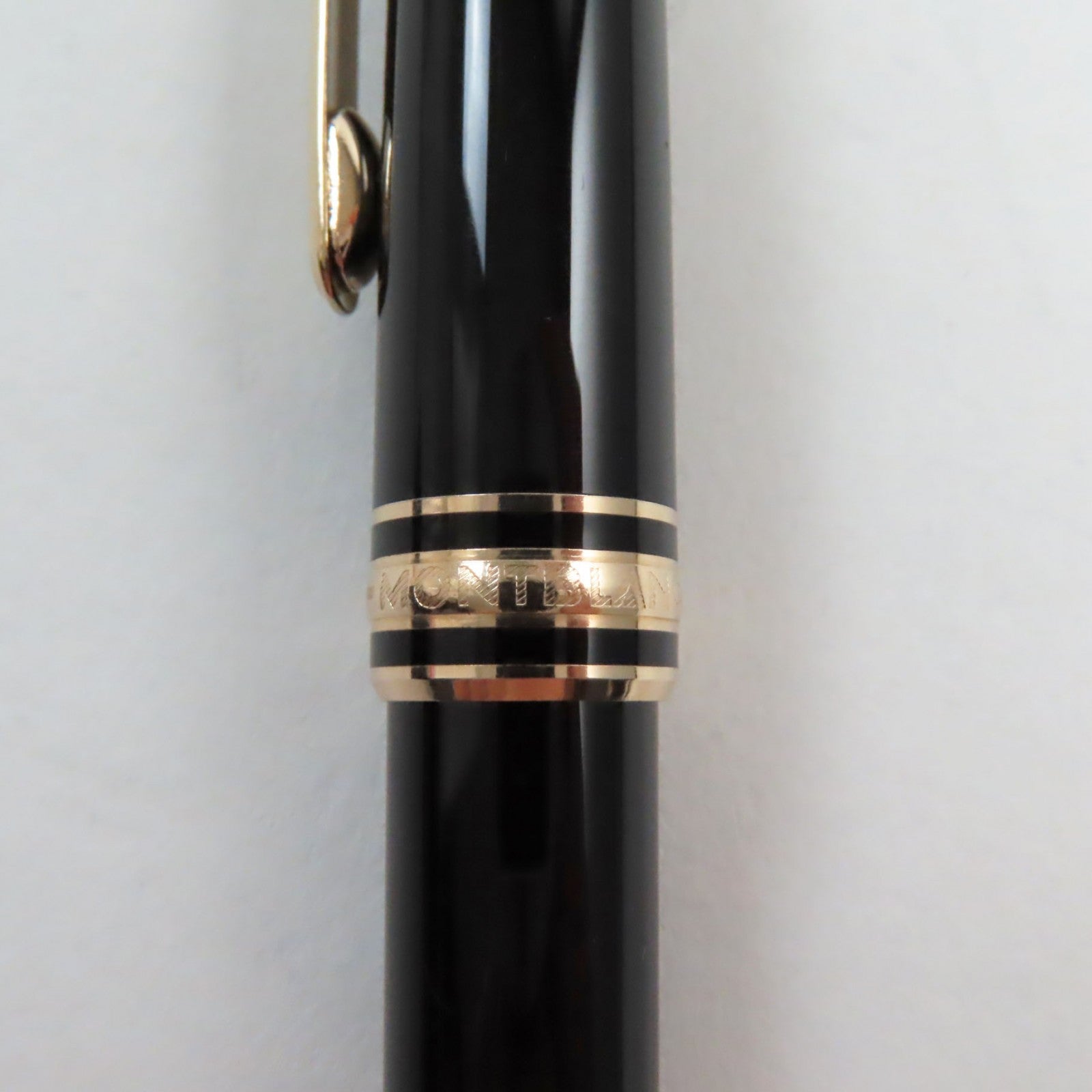 Montblanc Meisterstck Classic Pen EF Nib