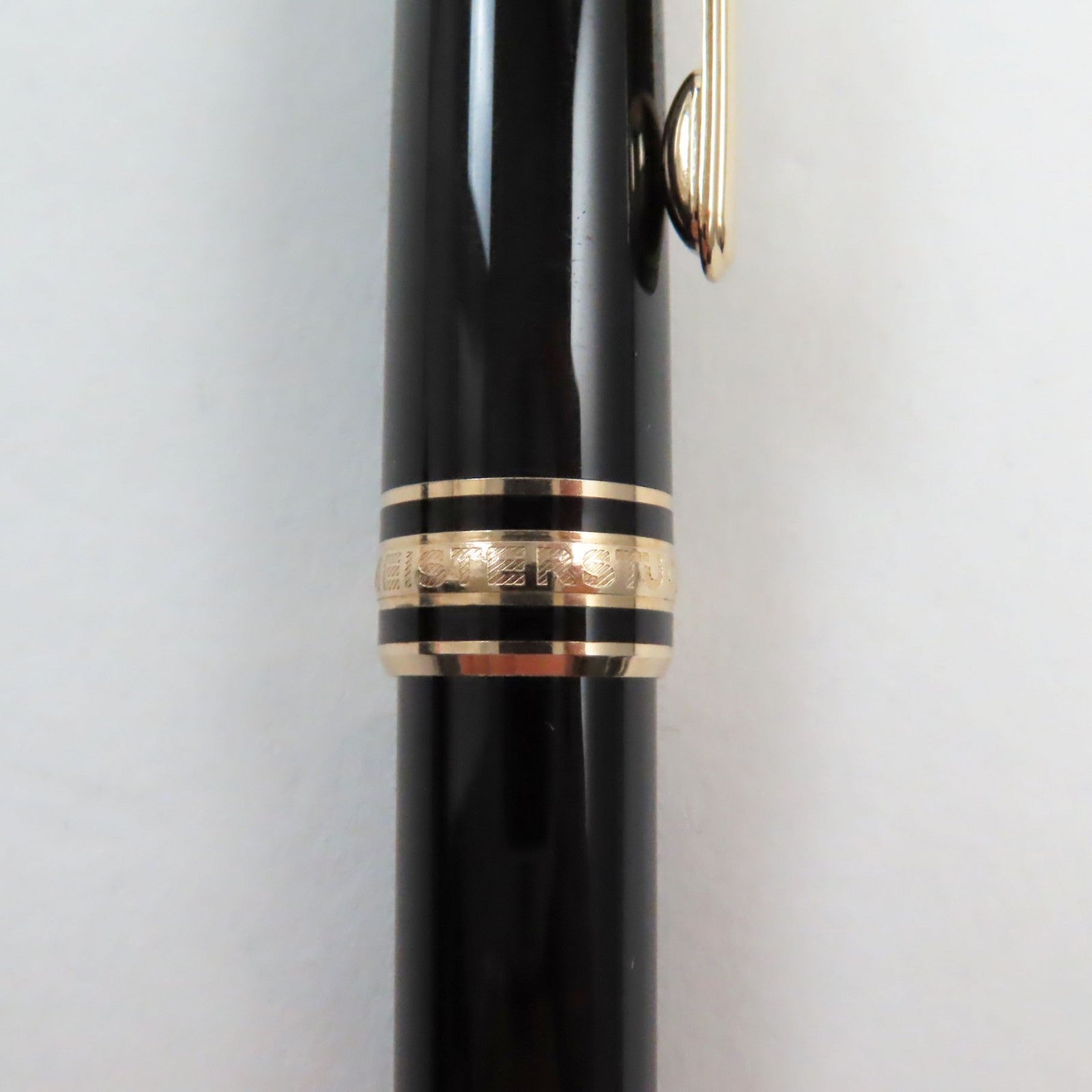 Montblanc Meisterstck Classic Pen EF Nib