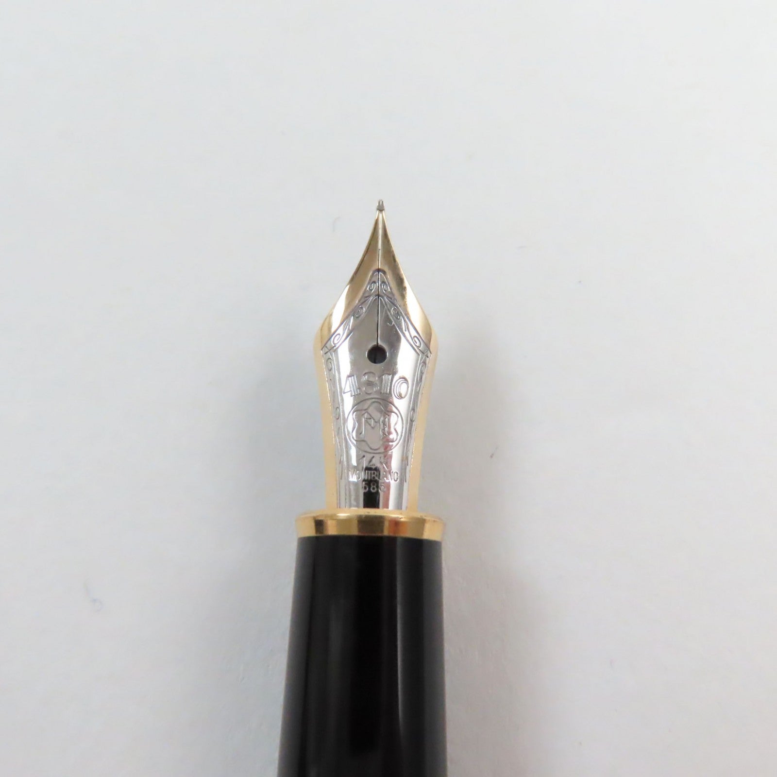 Montblanc Meisterstck Classic Pen EF Nib