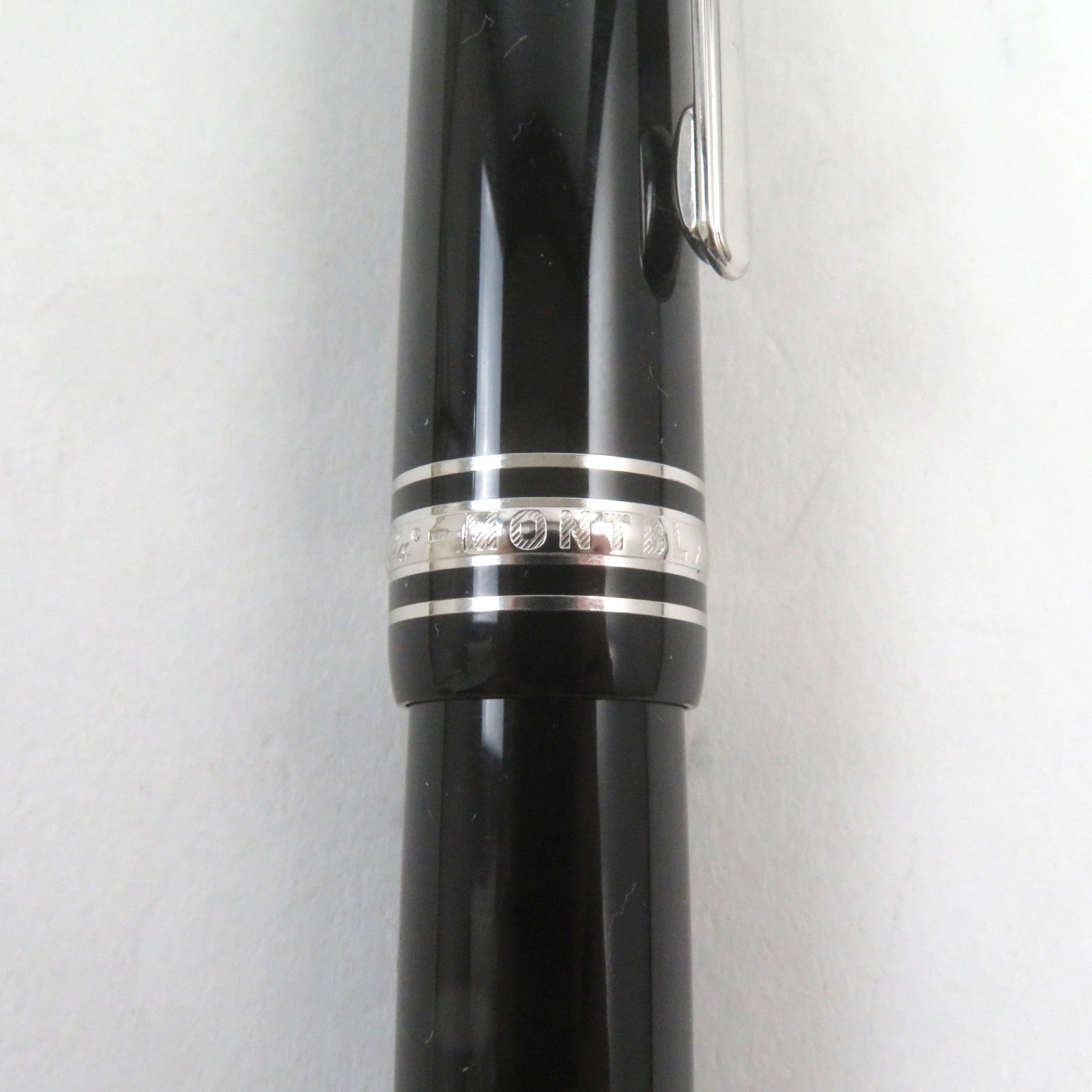 Montblanc Meisterstuck UNICEF Le Grand Ballpoint Pen