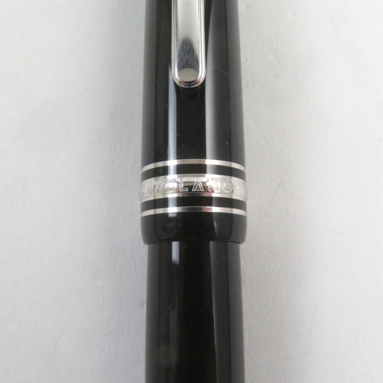 Montblanc Meisterstuck UNICEF Le Grand Ballpoint Pen