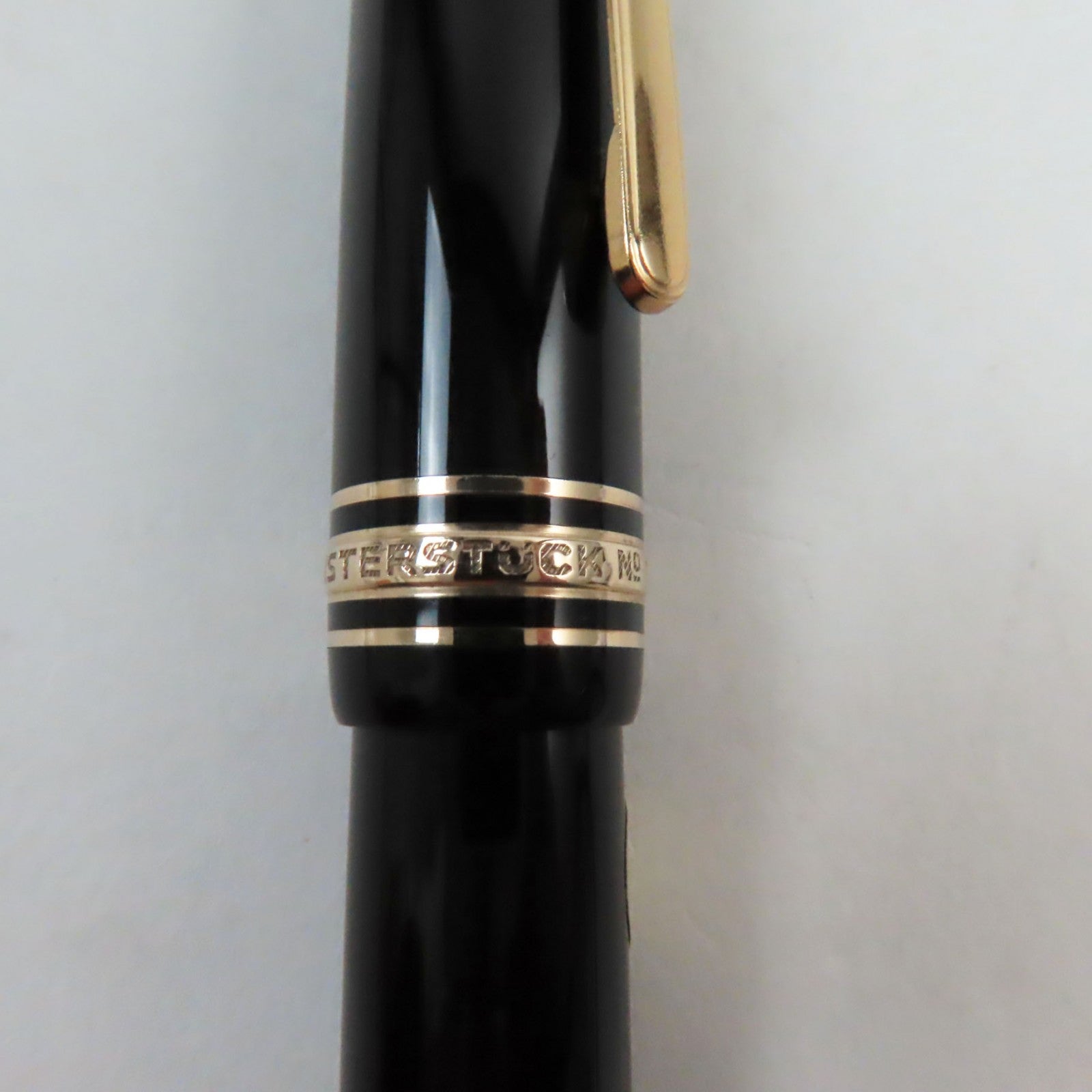 Montblanc Meisterstuck No.146 K14 F nib pen