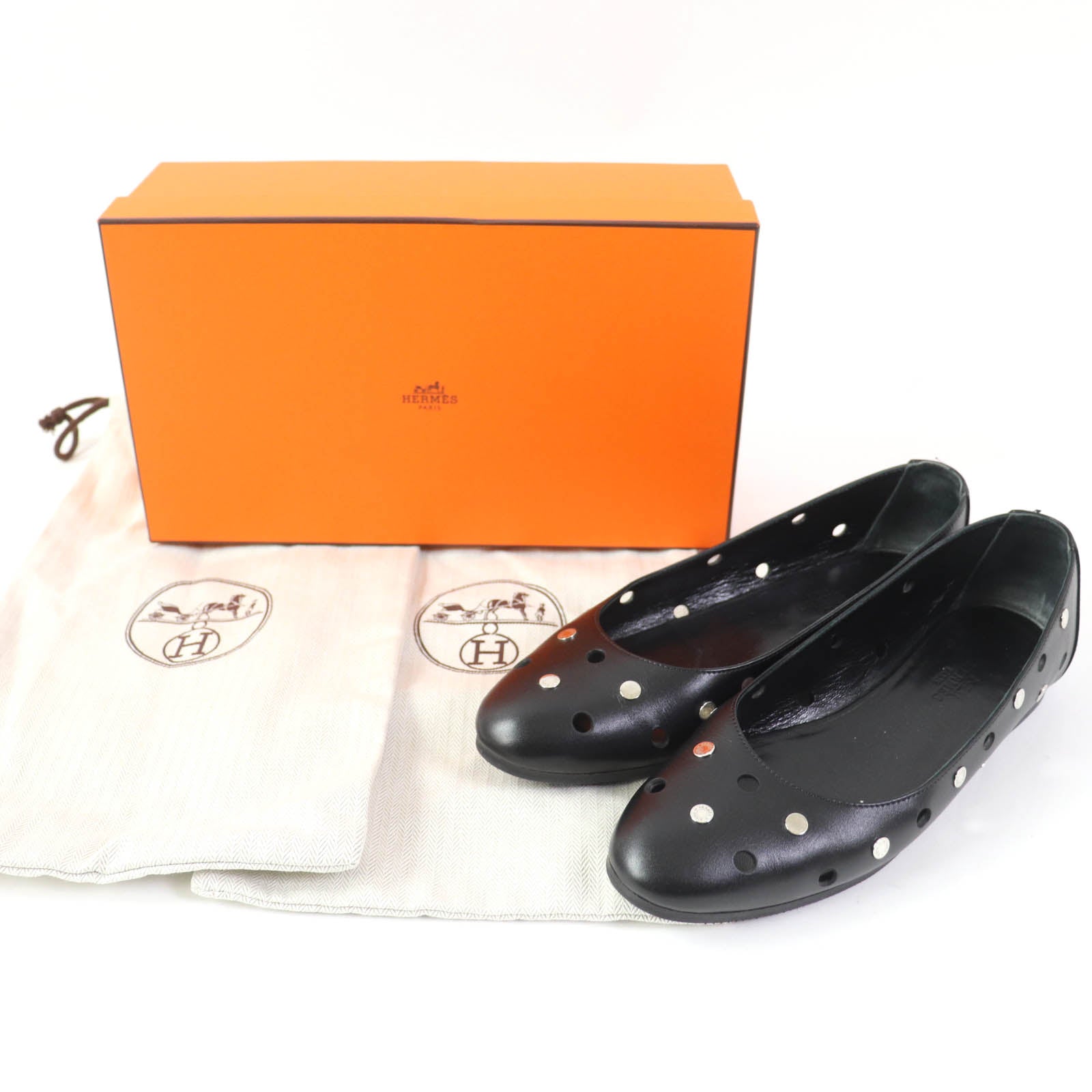 Hermes Leather Metal Punching Flat Pumps Black