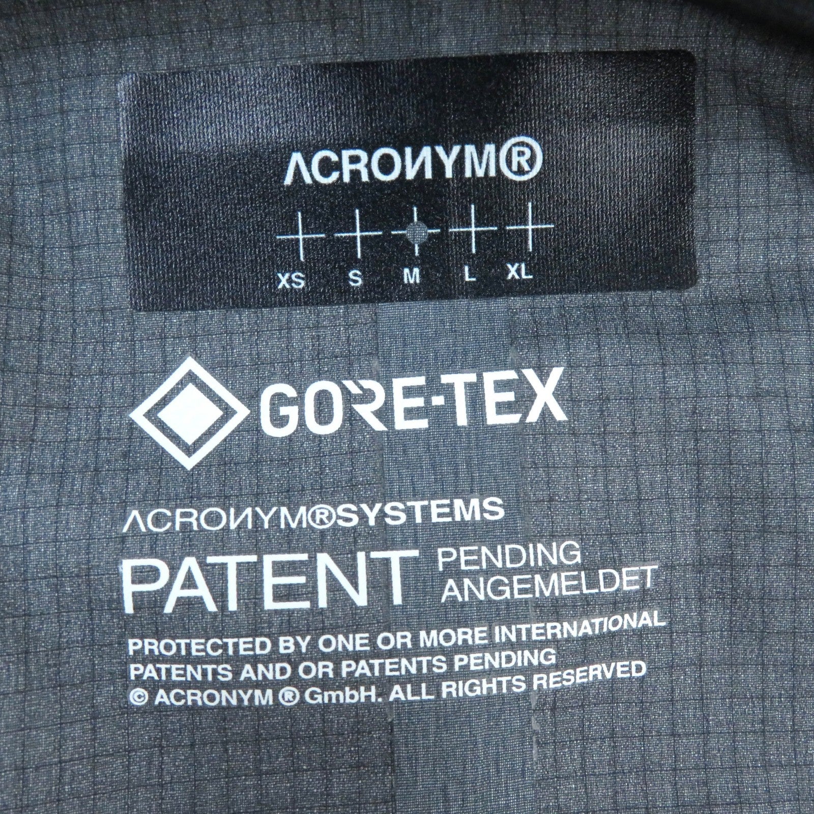 ACRONYM J27-GT Gore-Tex Pro Jacket Black M