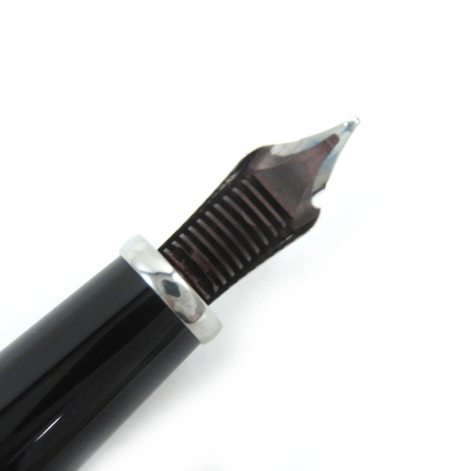 Cartier Diabolo de Cartier 18K M Fountain Pen