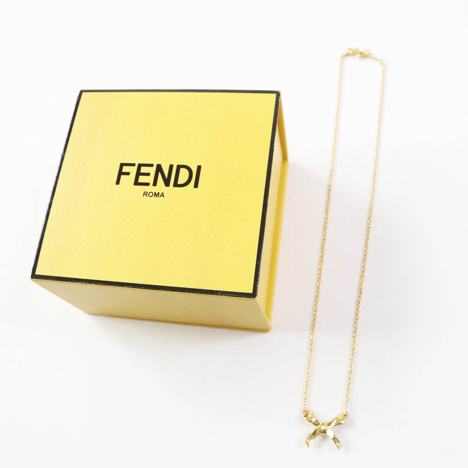 Fendi Logo Ribbon Necklace 8AK081