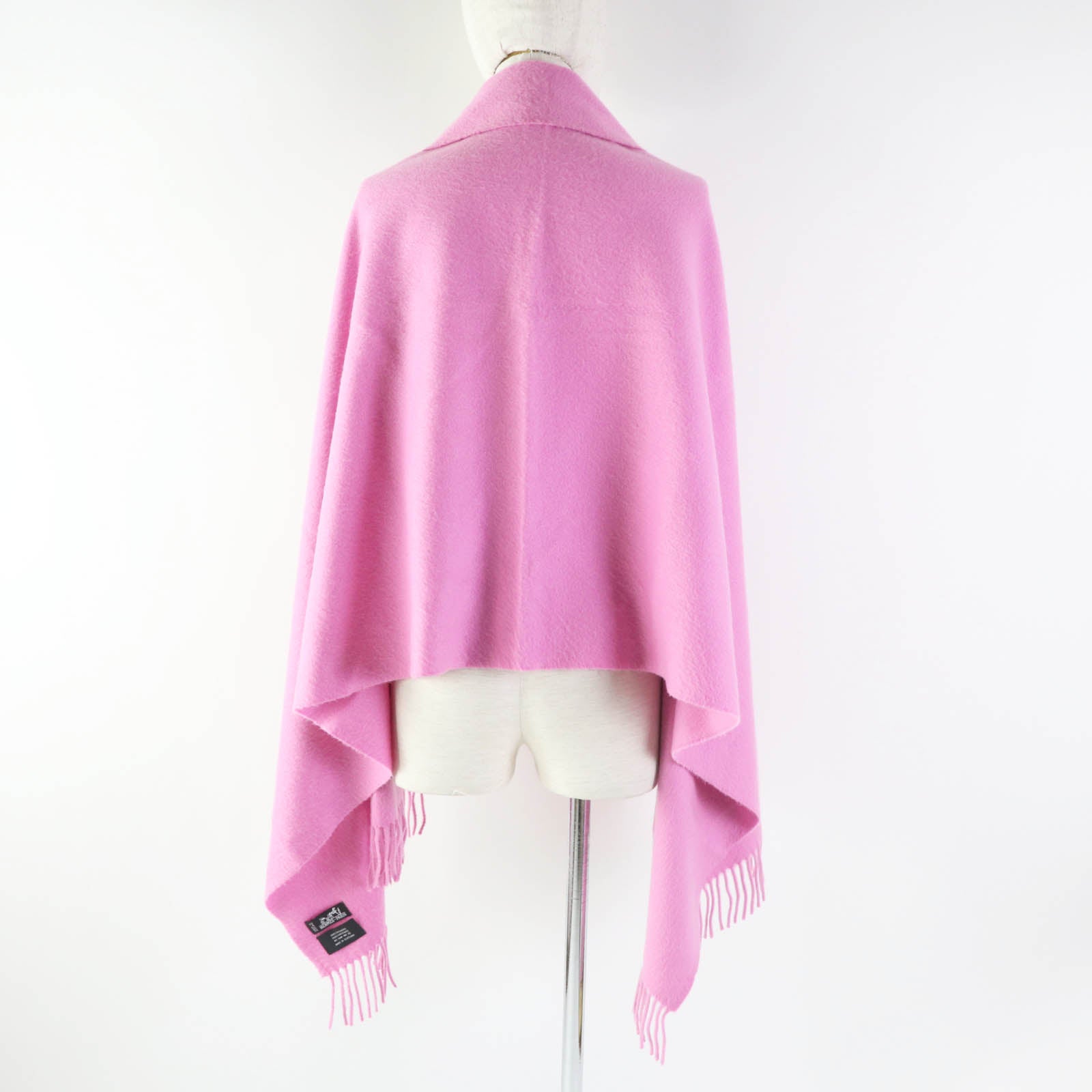 HERMES Cashmere Embroidered Logo Fringe Shawl Pink