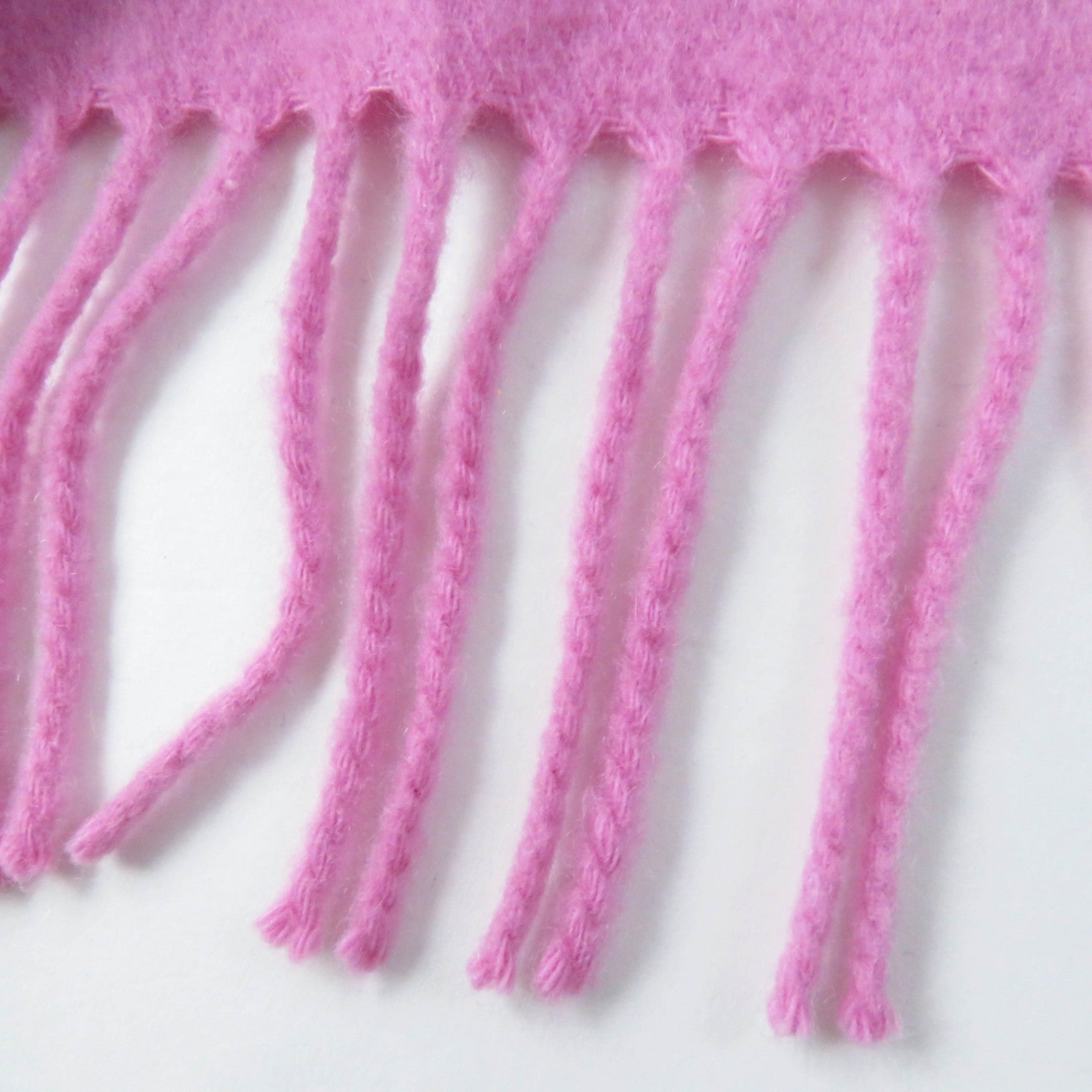 HERMES Cashmere Embroidered Logo Fringe Shawl Pink