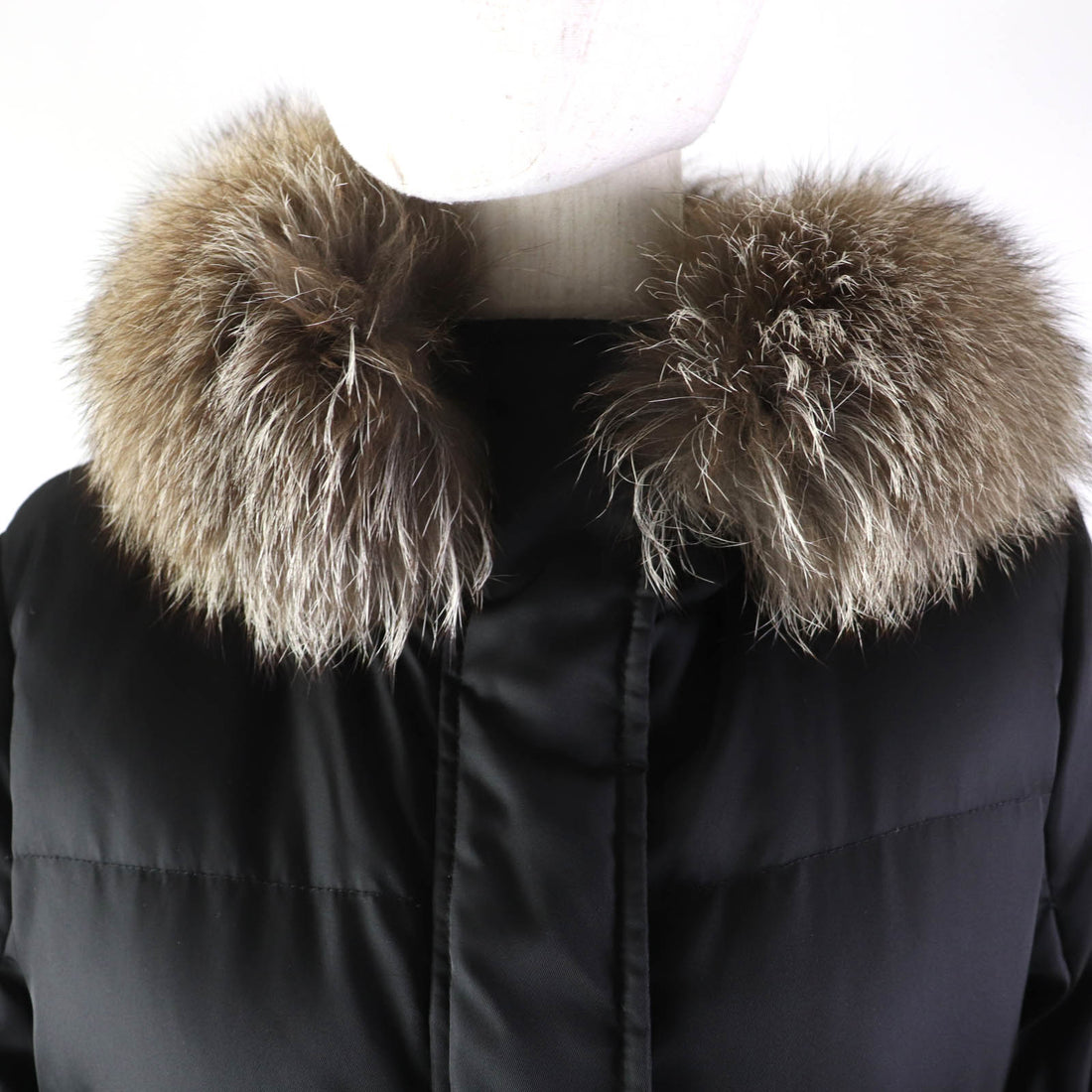 Moncler FATSIALFUR Down Jacket Black