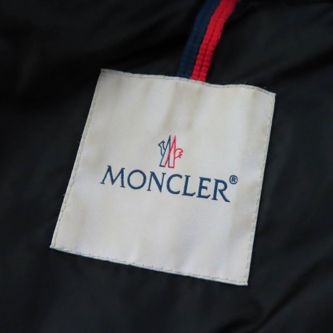 Moncler FATSIALFUR Down Jacket Black