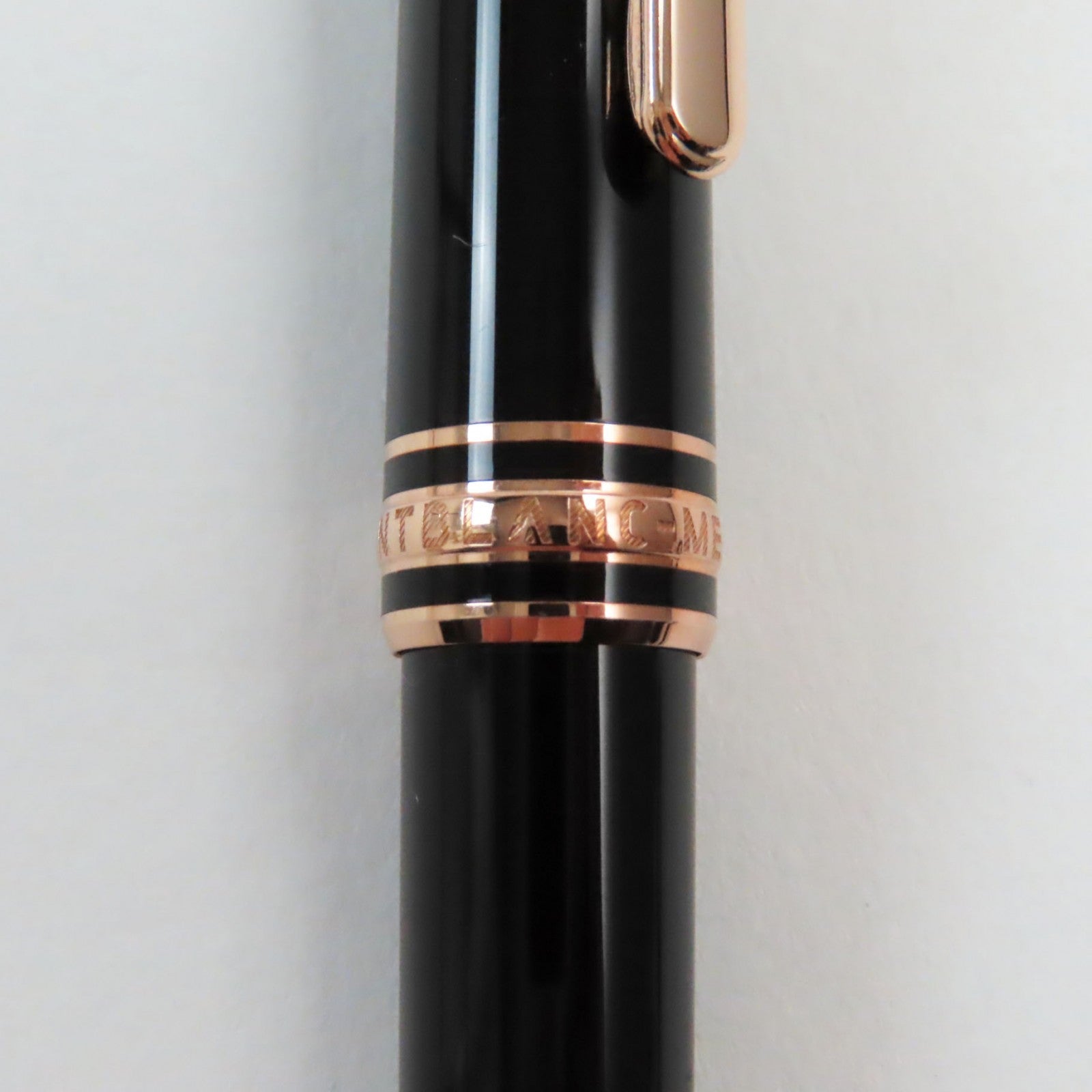 Montblanc Meisterstuck Classic Ballpoint Pen