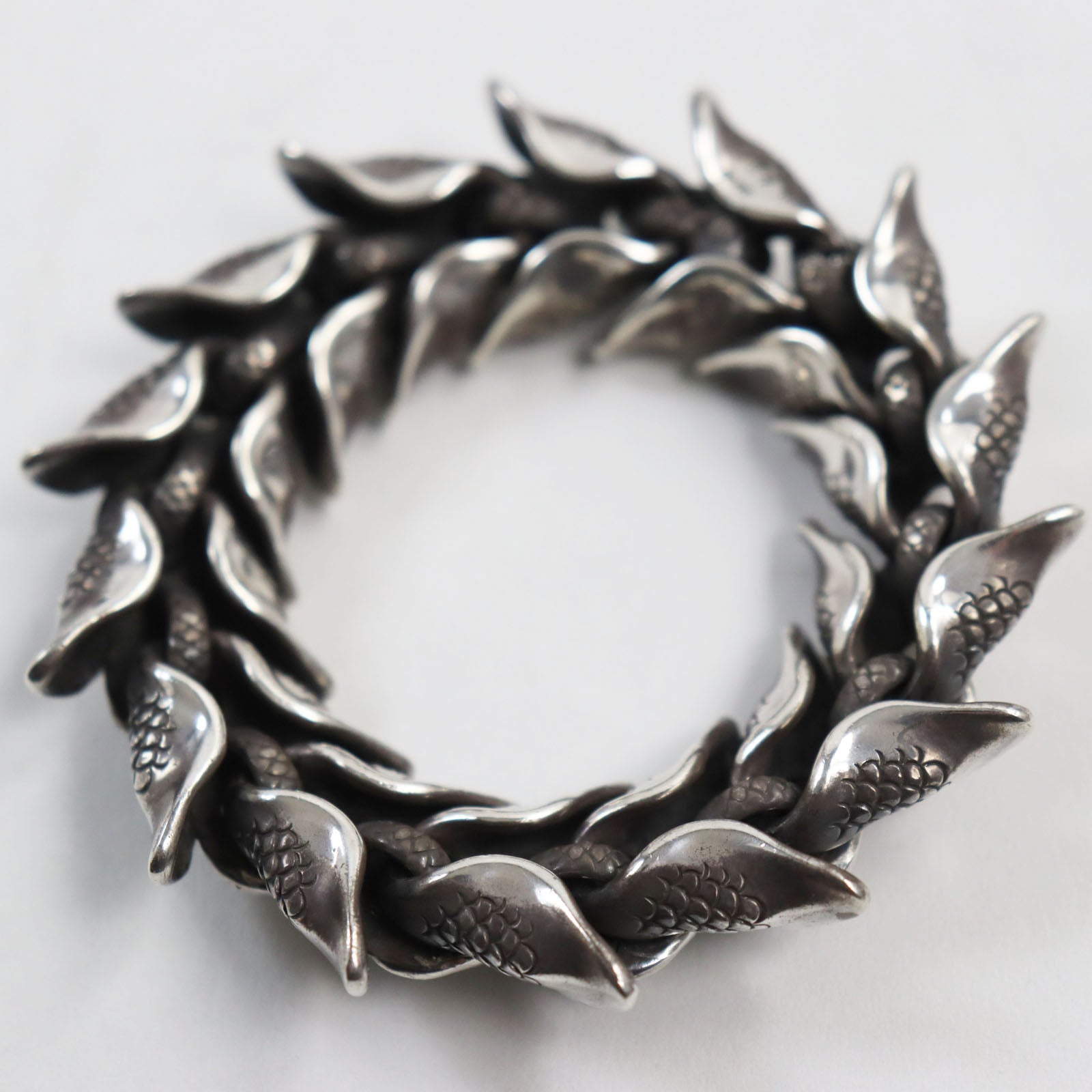 SV925 Silver Mermaid Fin Bracelet