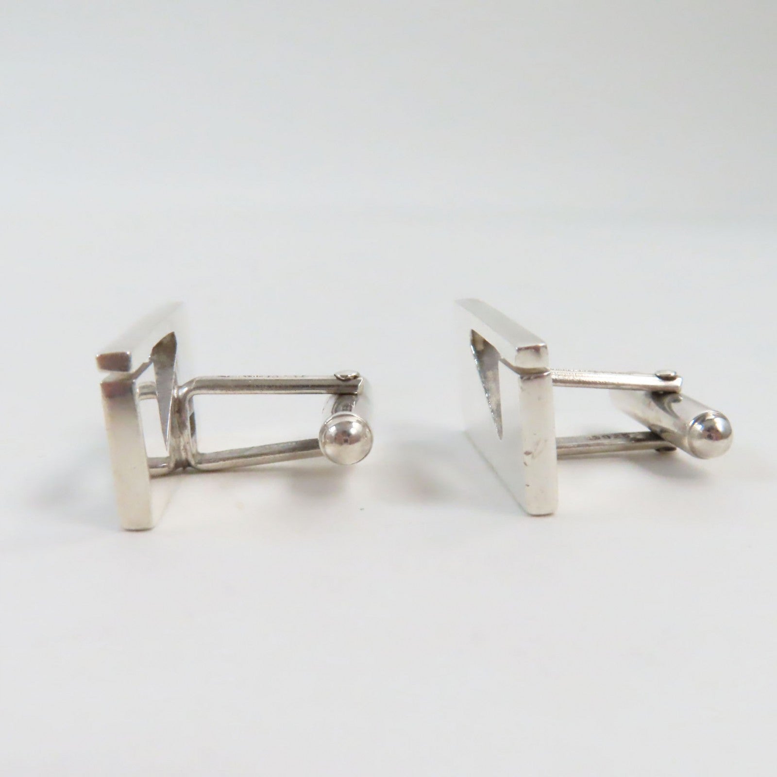 Gucci G Motif Silver Cufflinks