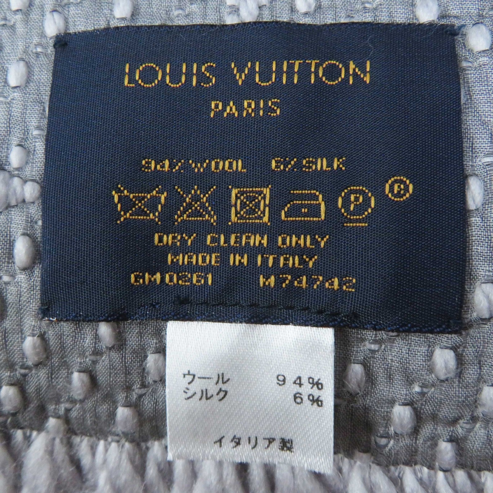 Louis Vuitton Monogram Scarf M74742