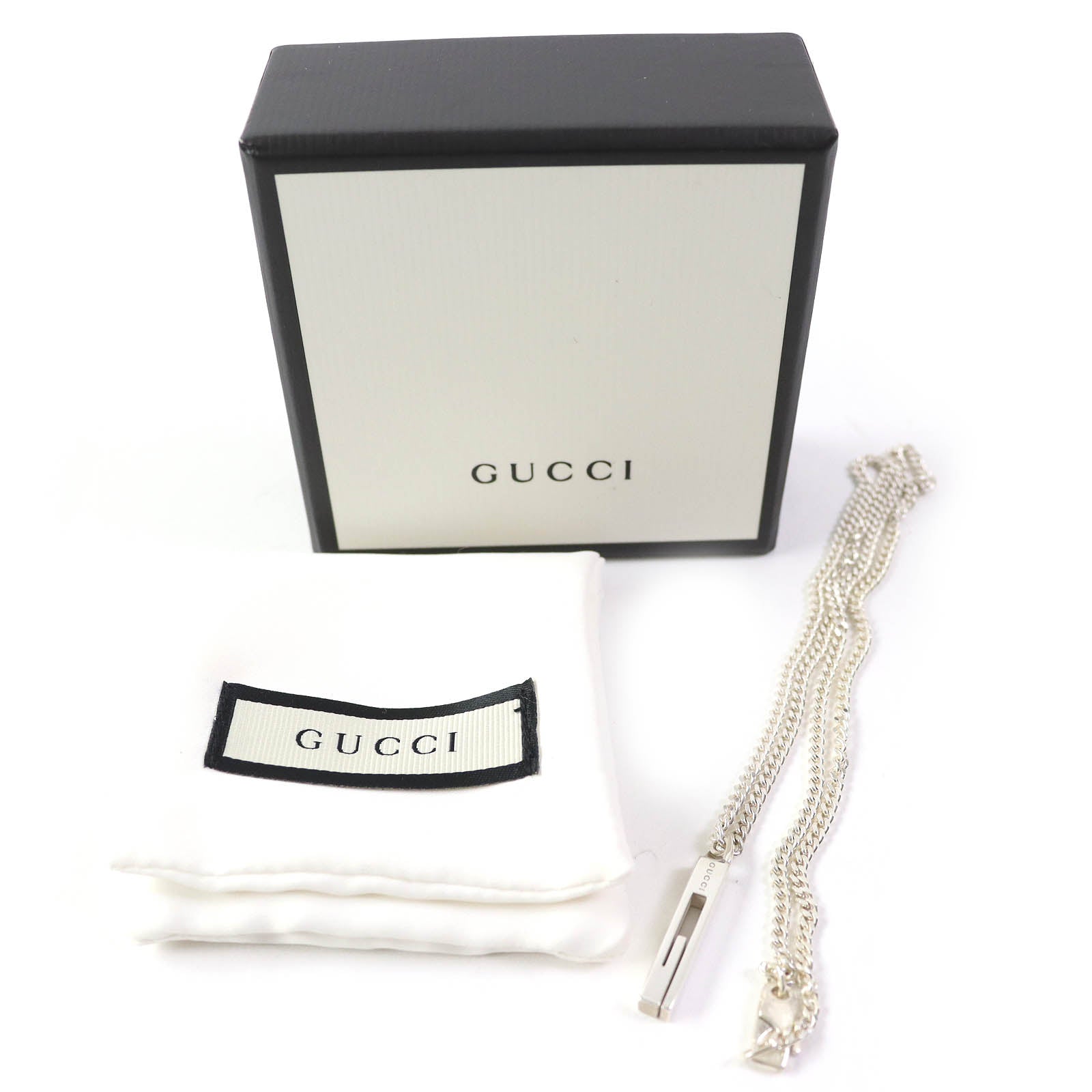 Gucci Silver Cutout G Chain Necklace