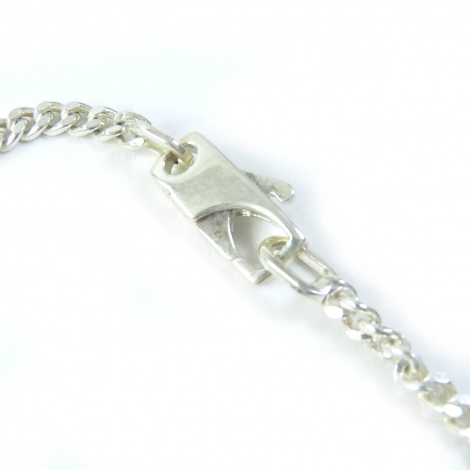 Gucci Silver Cutout G Chain Necklace