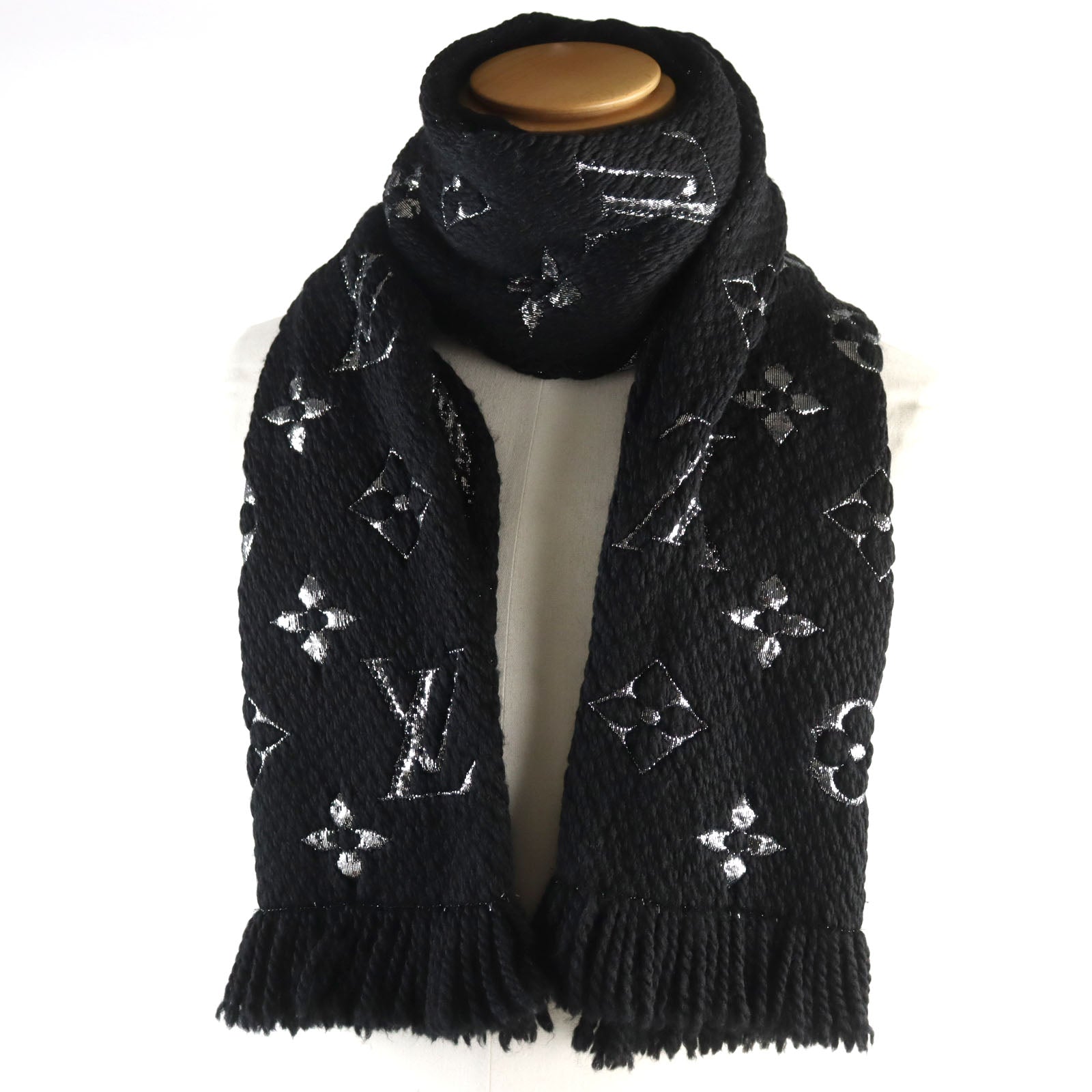 Louis Vuitton Monogram Scarf Black Silver