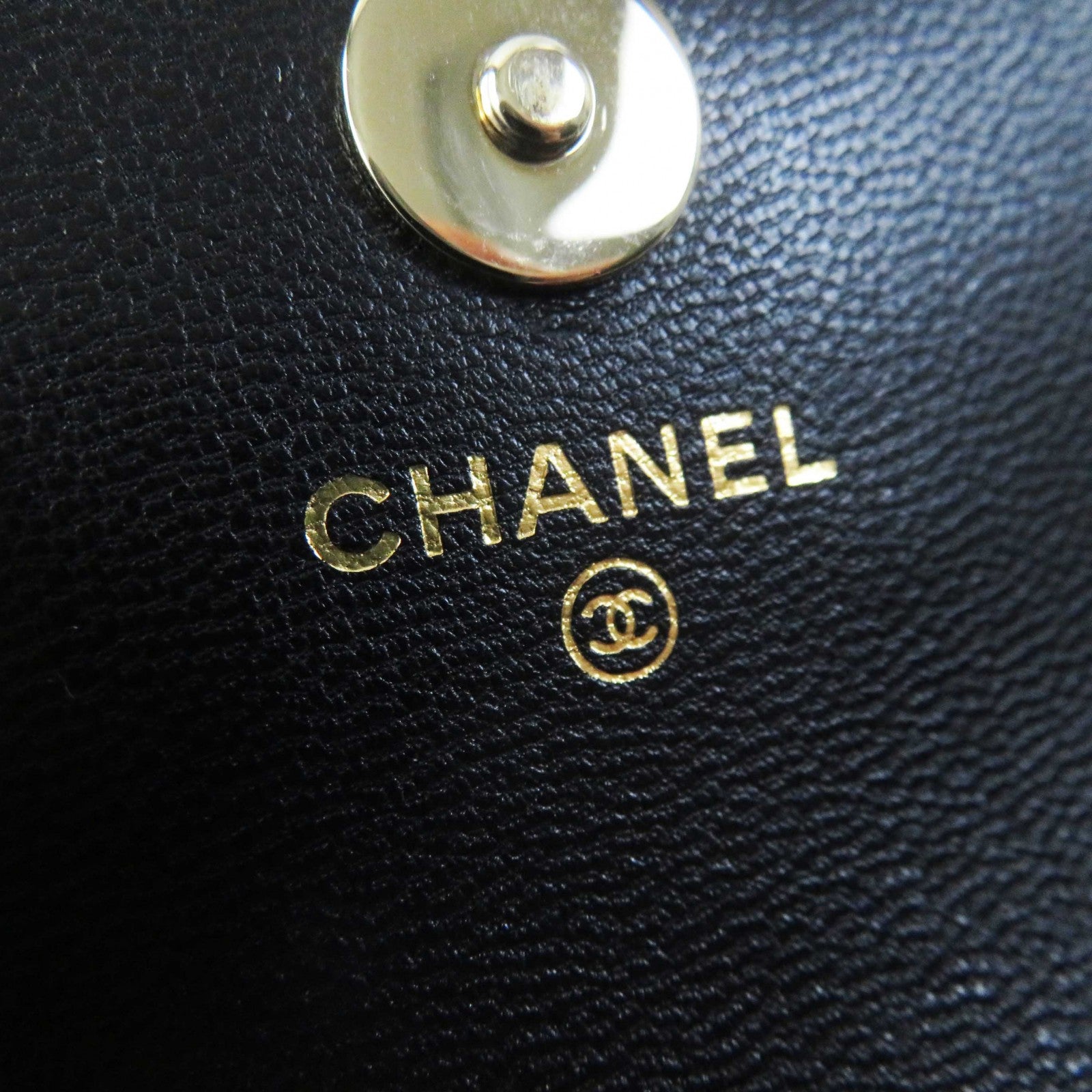 Chanel Lamb Leather AirPods Case Matelasse AP2553