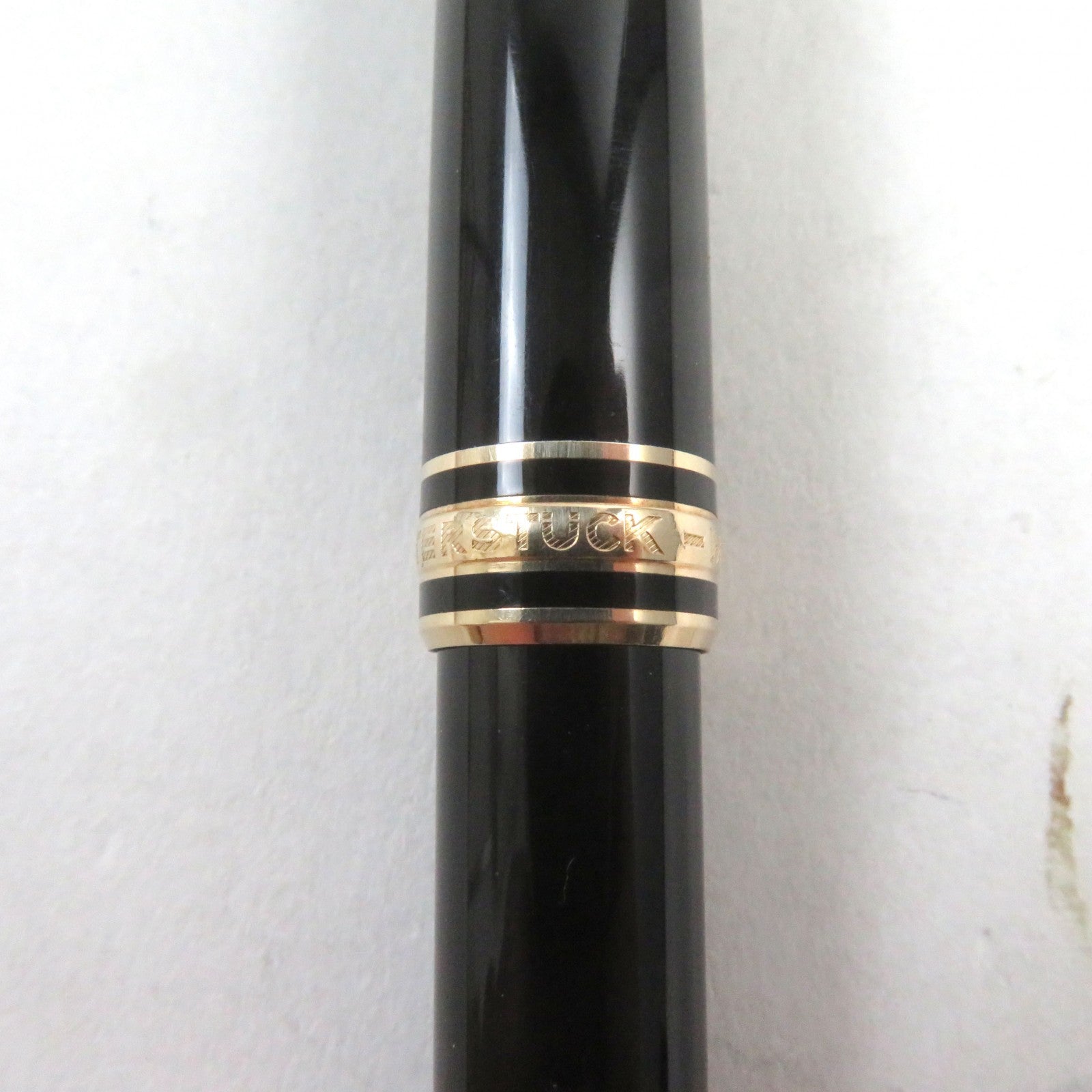 Montblanc Meisterstck Ballpoint Pen Black Gold