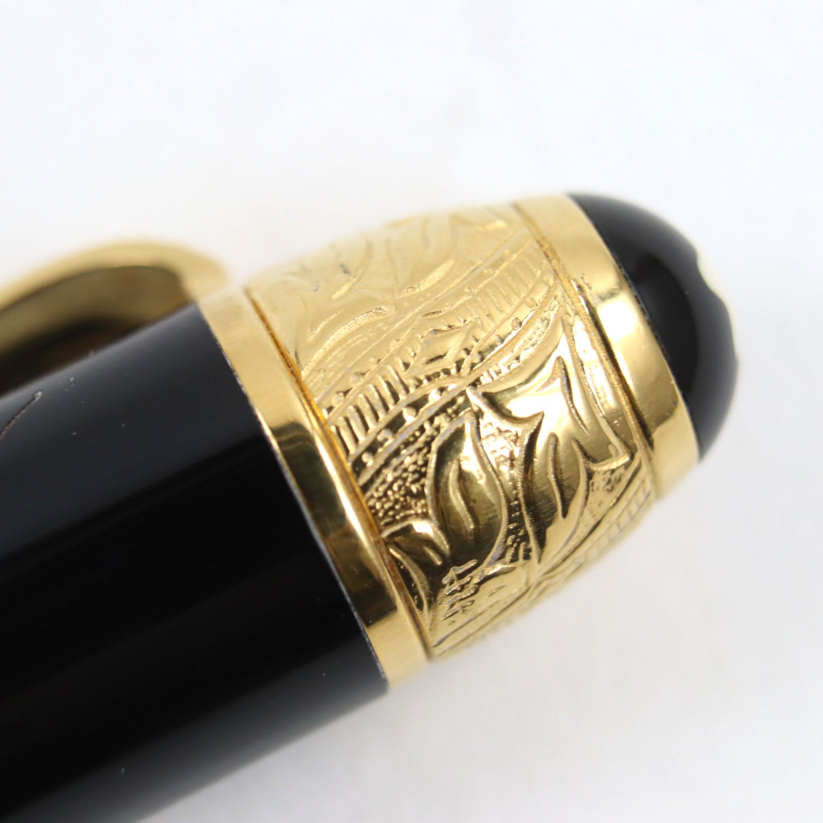 Montblanc Voltaire 18K M Nib Fountain Pen