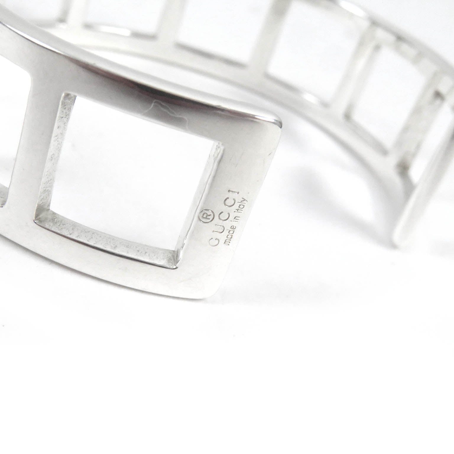 Gucci Vintage Silver Open Square Bangle Bracelet