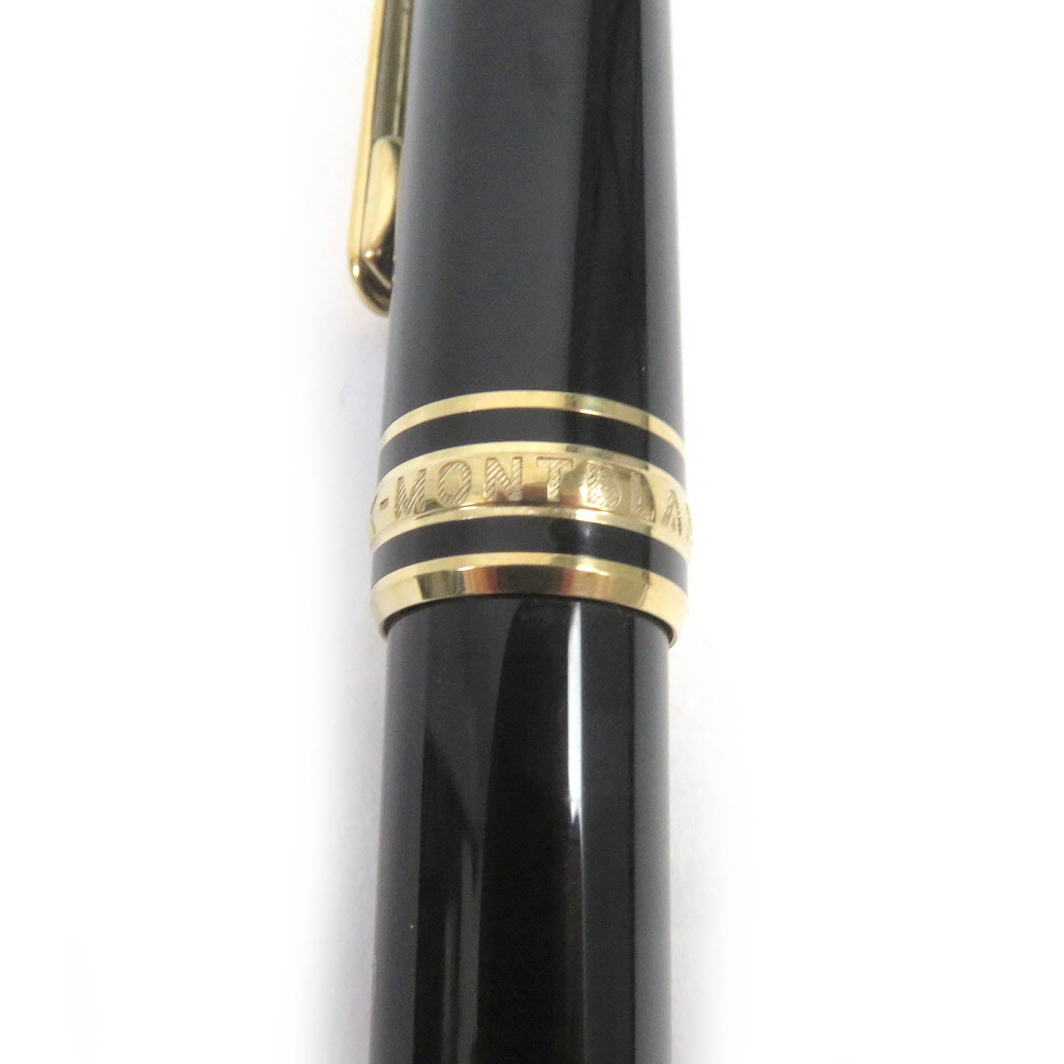 Montblanc Meisterstuck Classic Ballpoint Pen