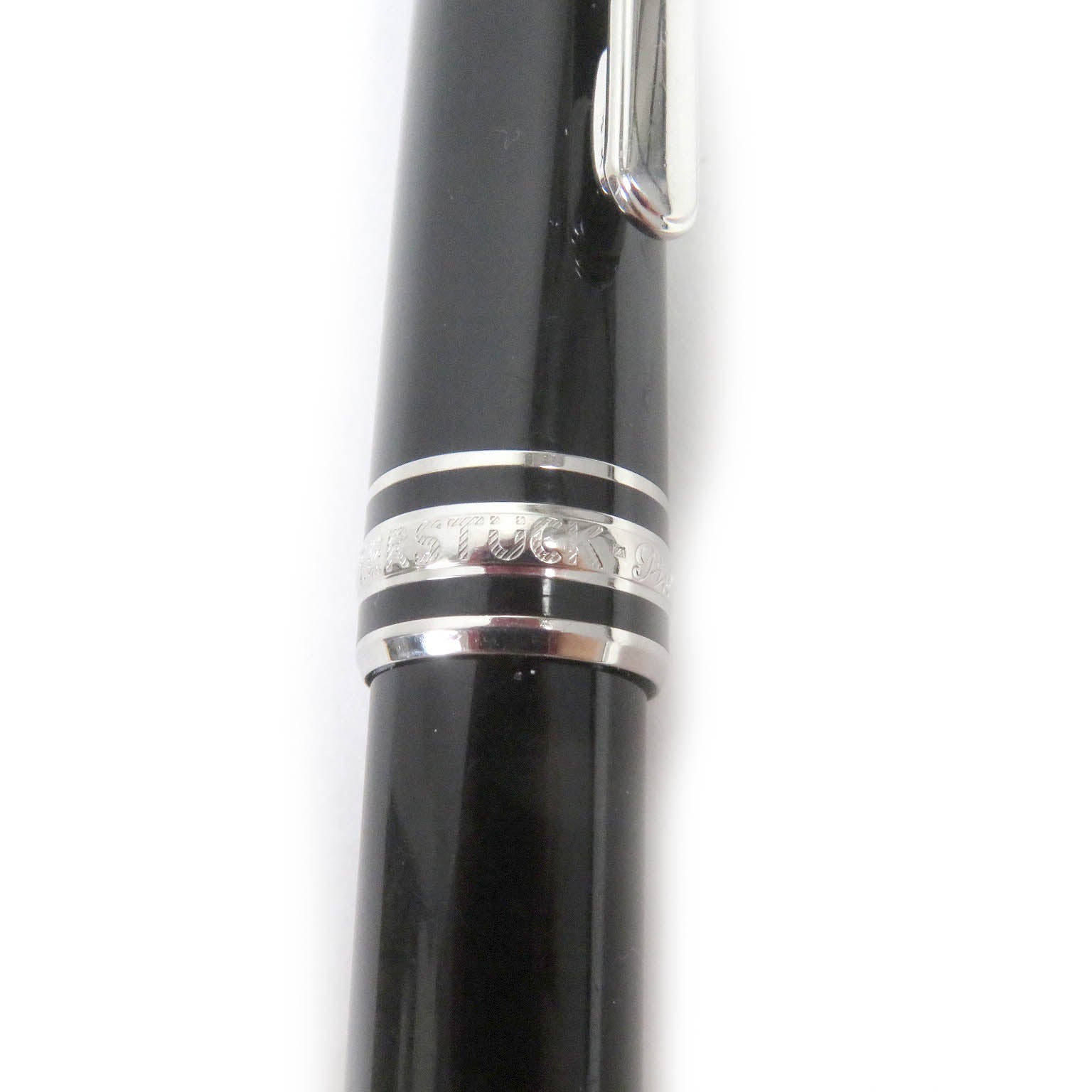 Montblanc Meisterstuck Classic Ballpoint Pen