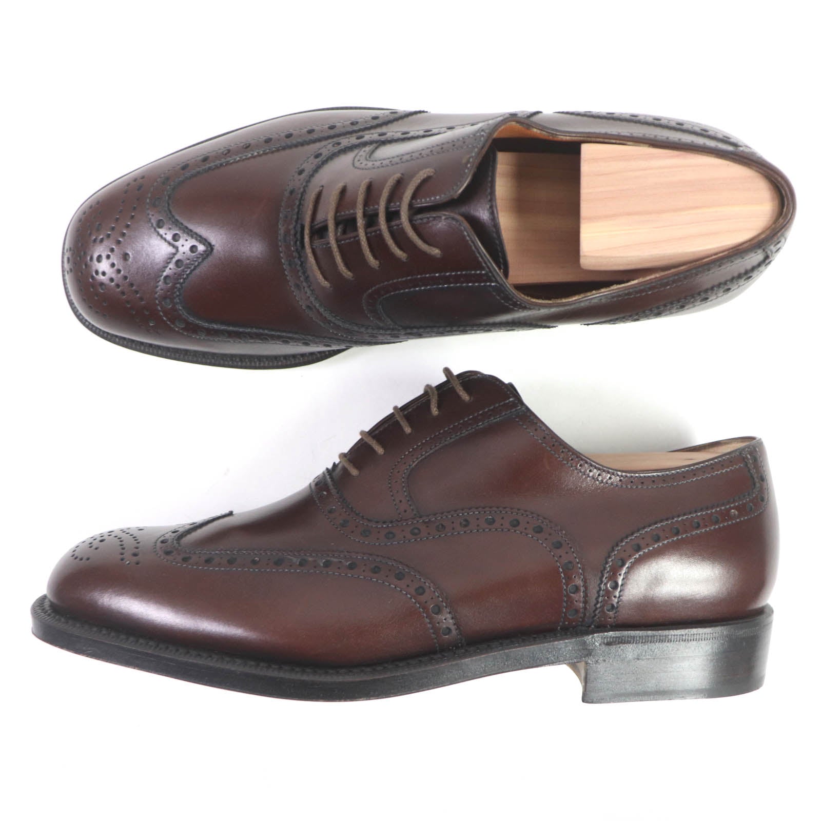 Salvatore Ferragamo Tramezza Wingtip Brogue Leather Shoes