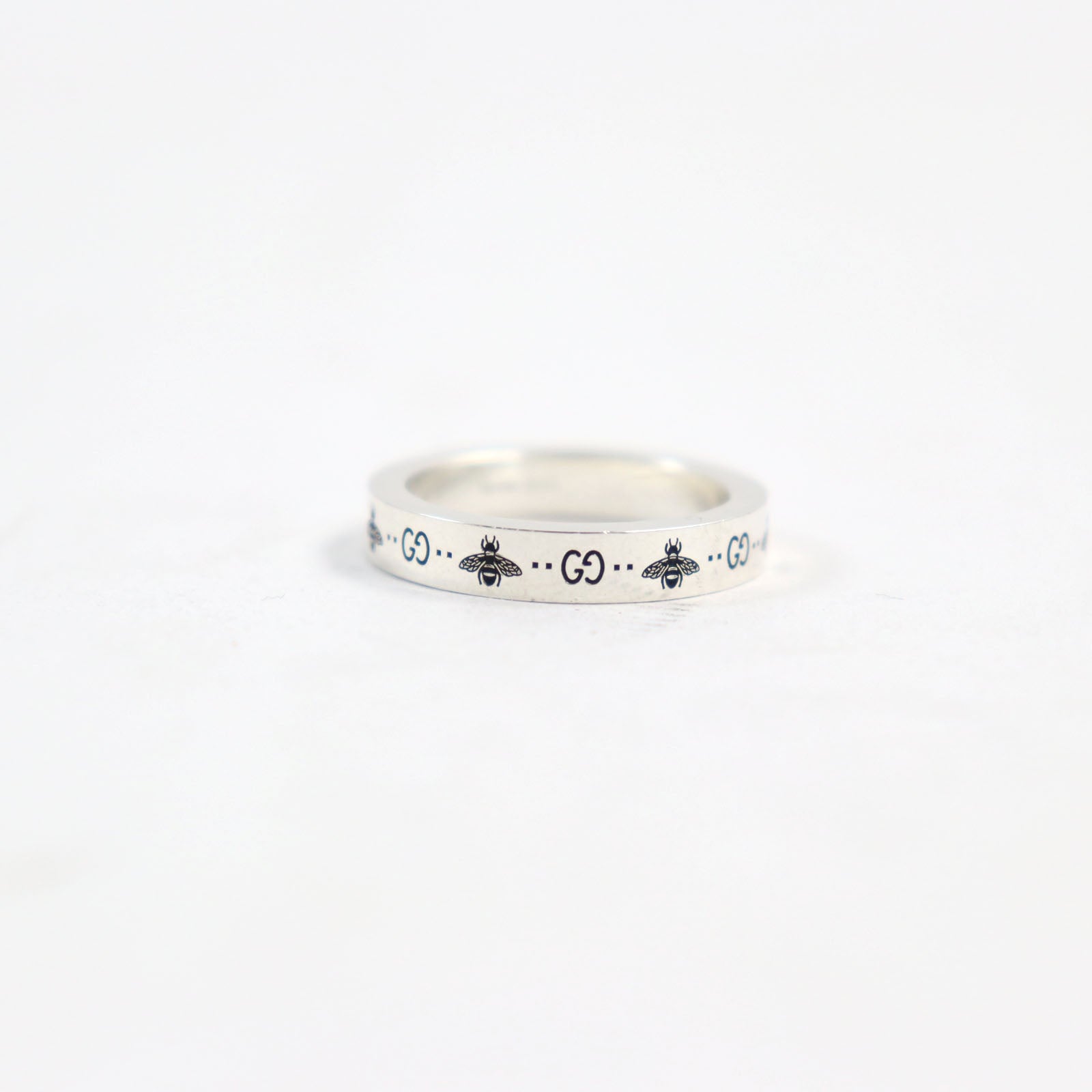 Gucci Silver GG Logo Ring 17