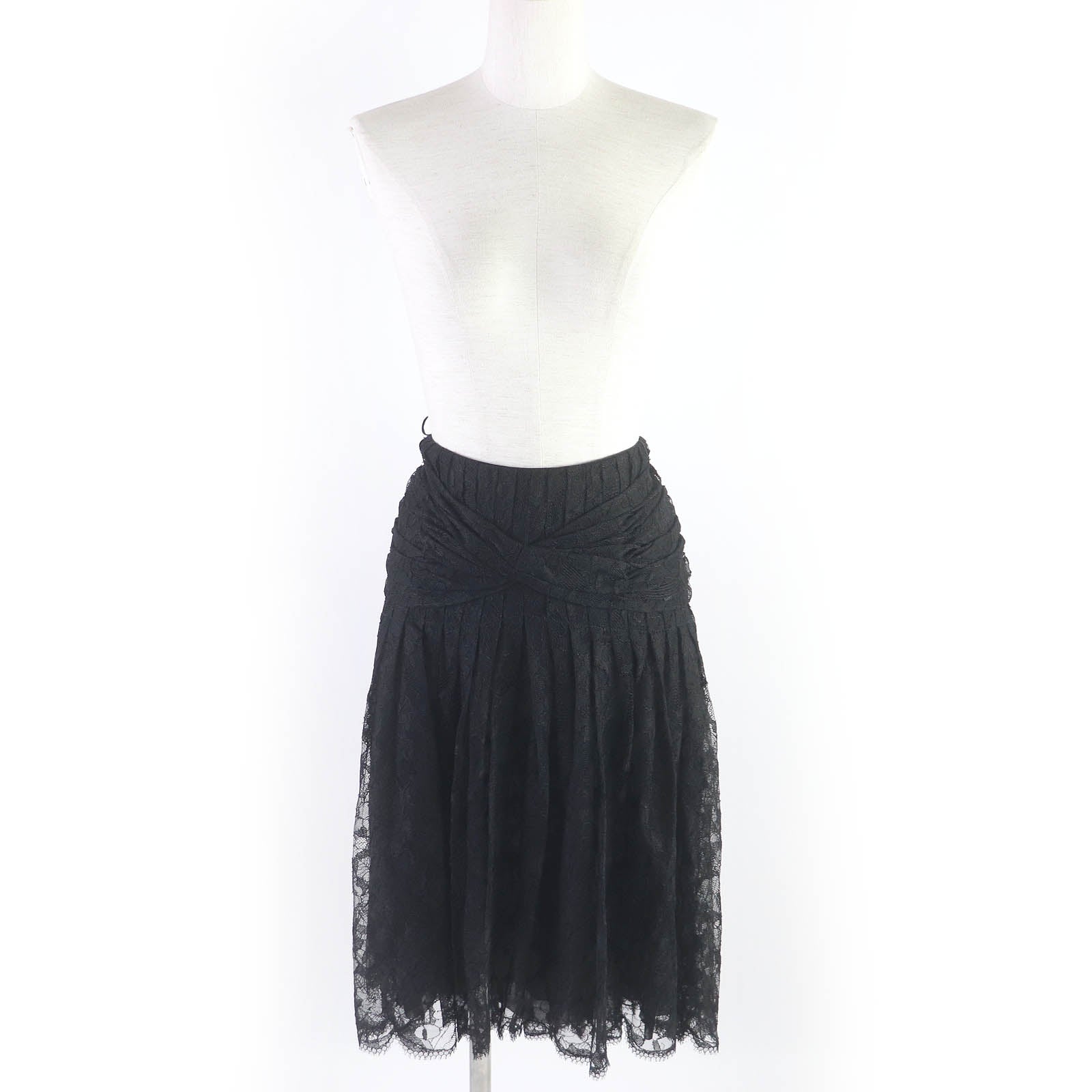 Chanel Floral Lace Skirt Black 40