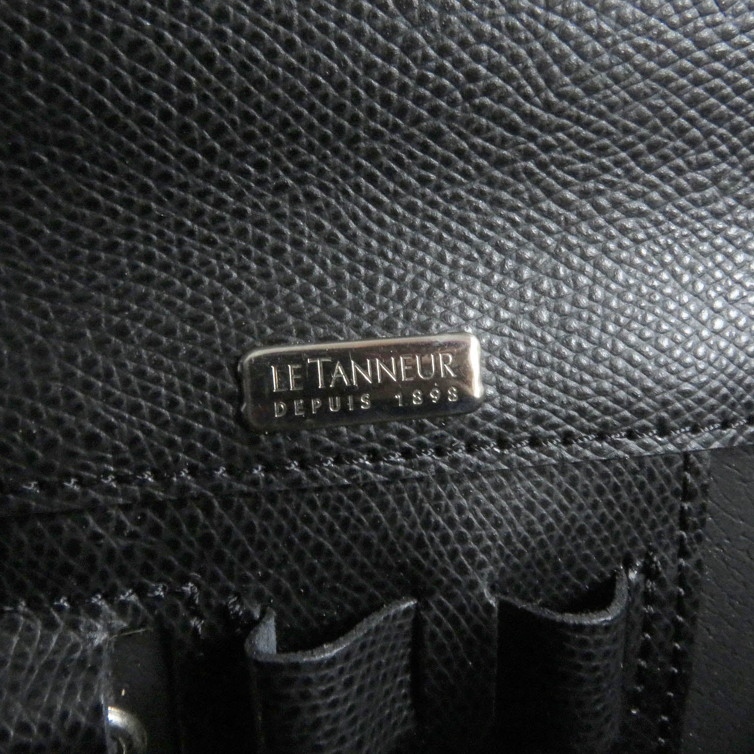 Le Tanua Leather Business Briefcase Black