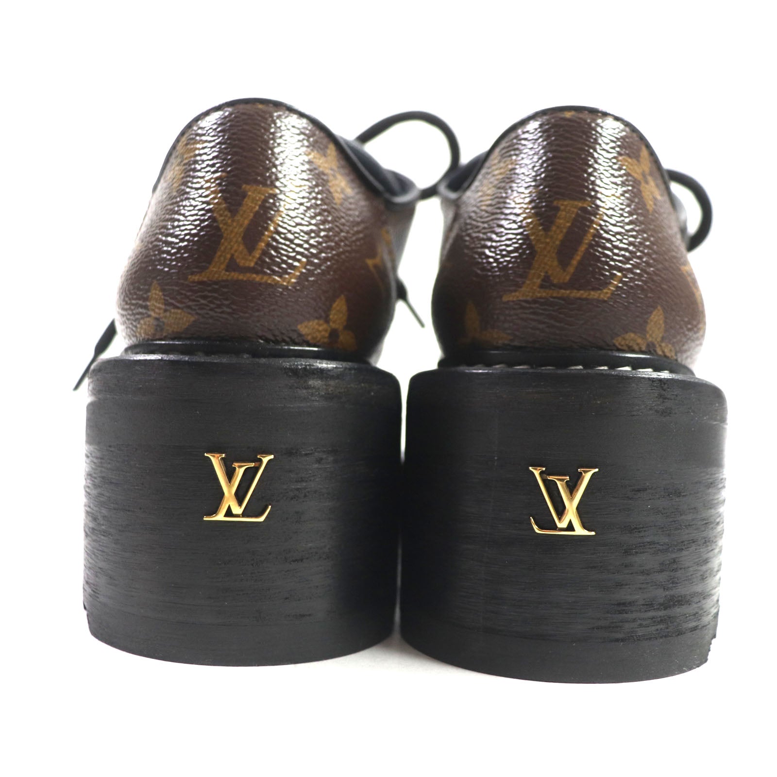 Louis Vuitton Bobble Line Derby Leather Shoes