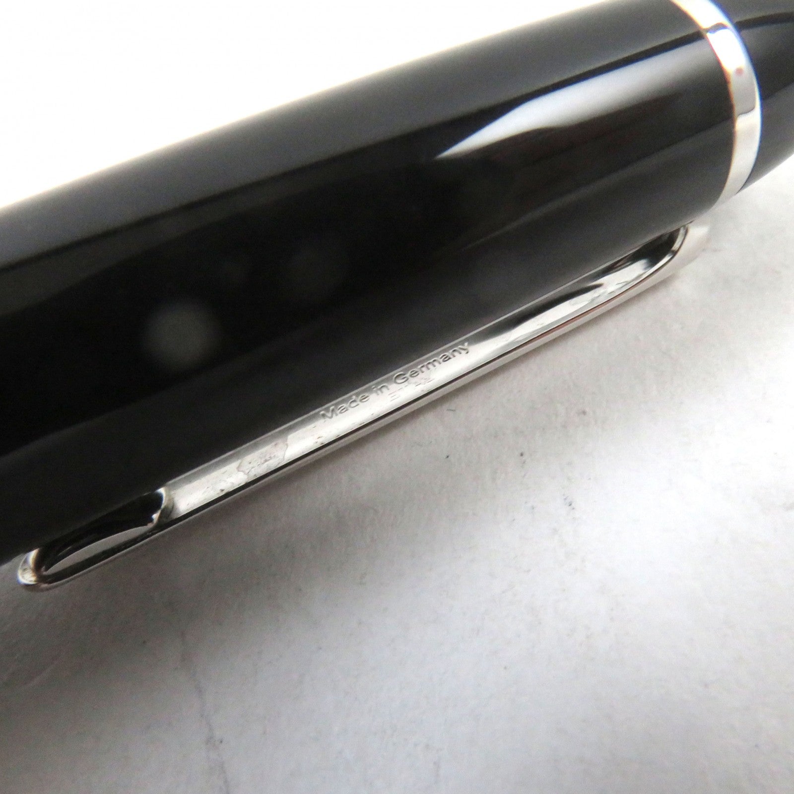 Montblanc Meisterstckle Logo Ballpoint Pen