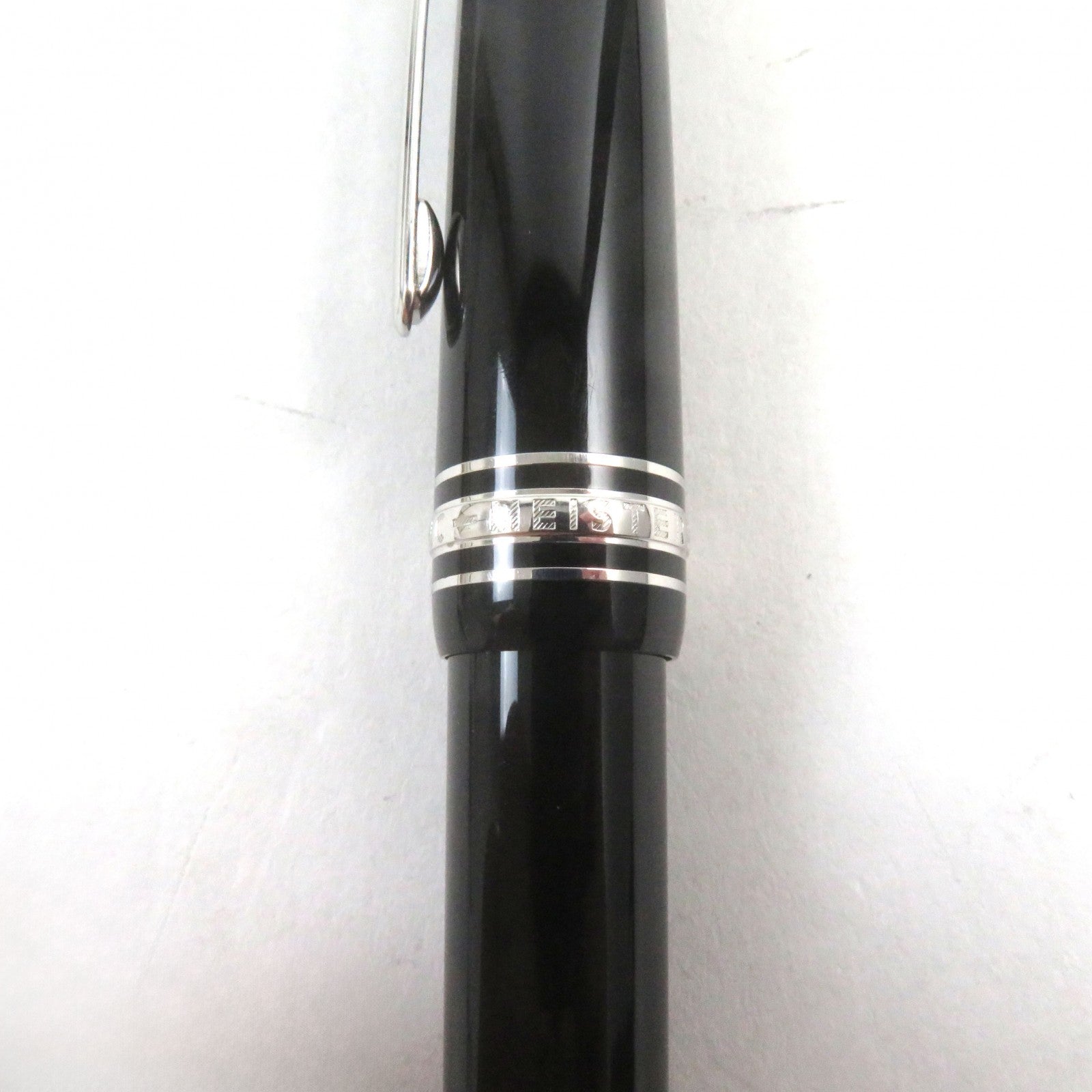 Montblanc Meisterstckle Logo Ballpoint Pen