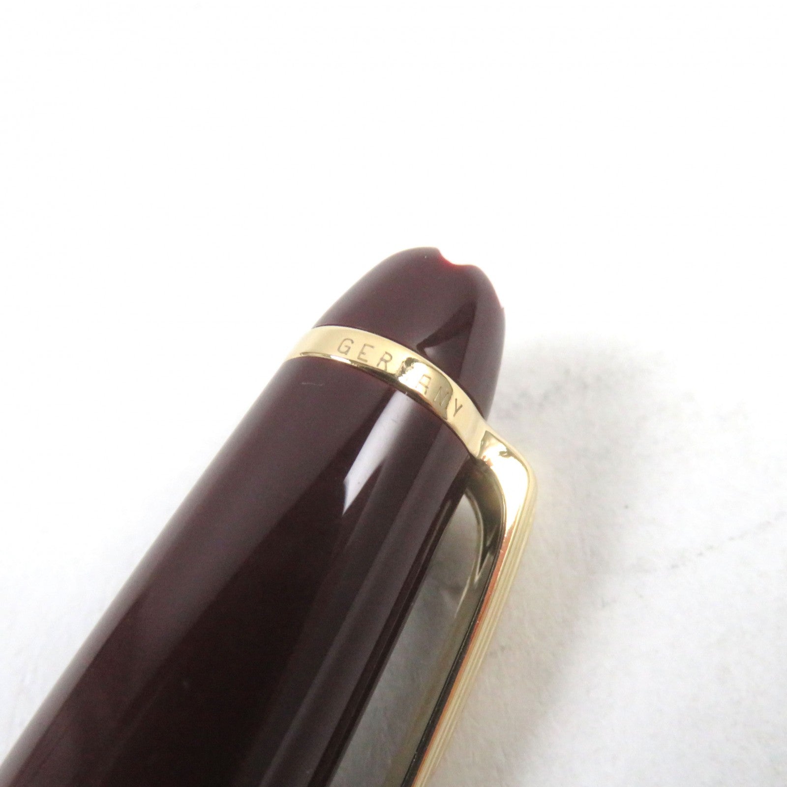 Montblanc Meisterstck Ballpoint Pen Bordeaux Gold