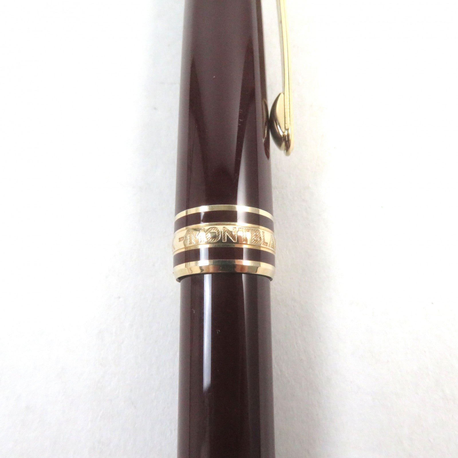 Montblanc Meisterstck Ballpoint Pen Bordeaux Gold