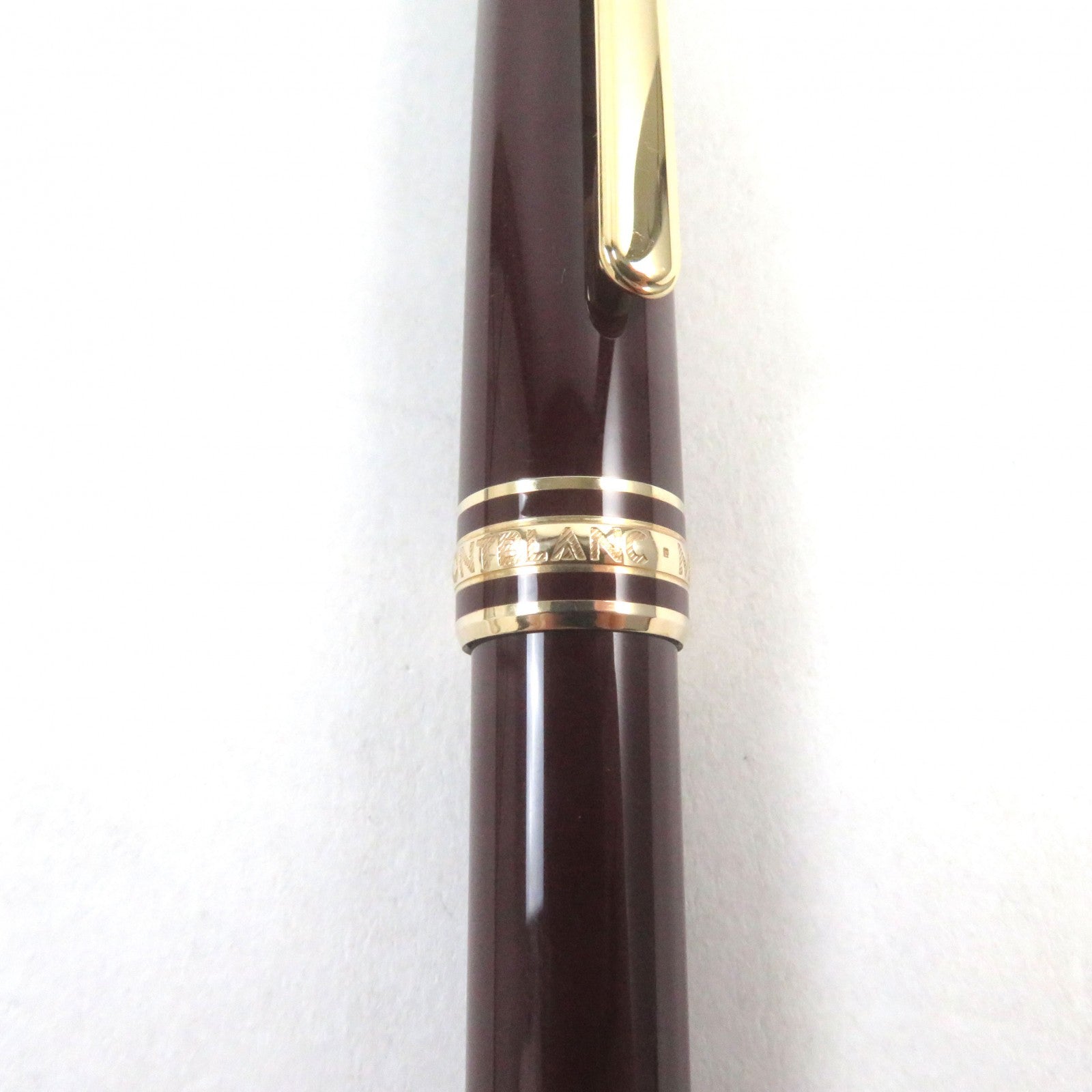 Montblanc Meisterstck Ballpoint Pen Bordeaux Gold