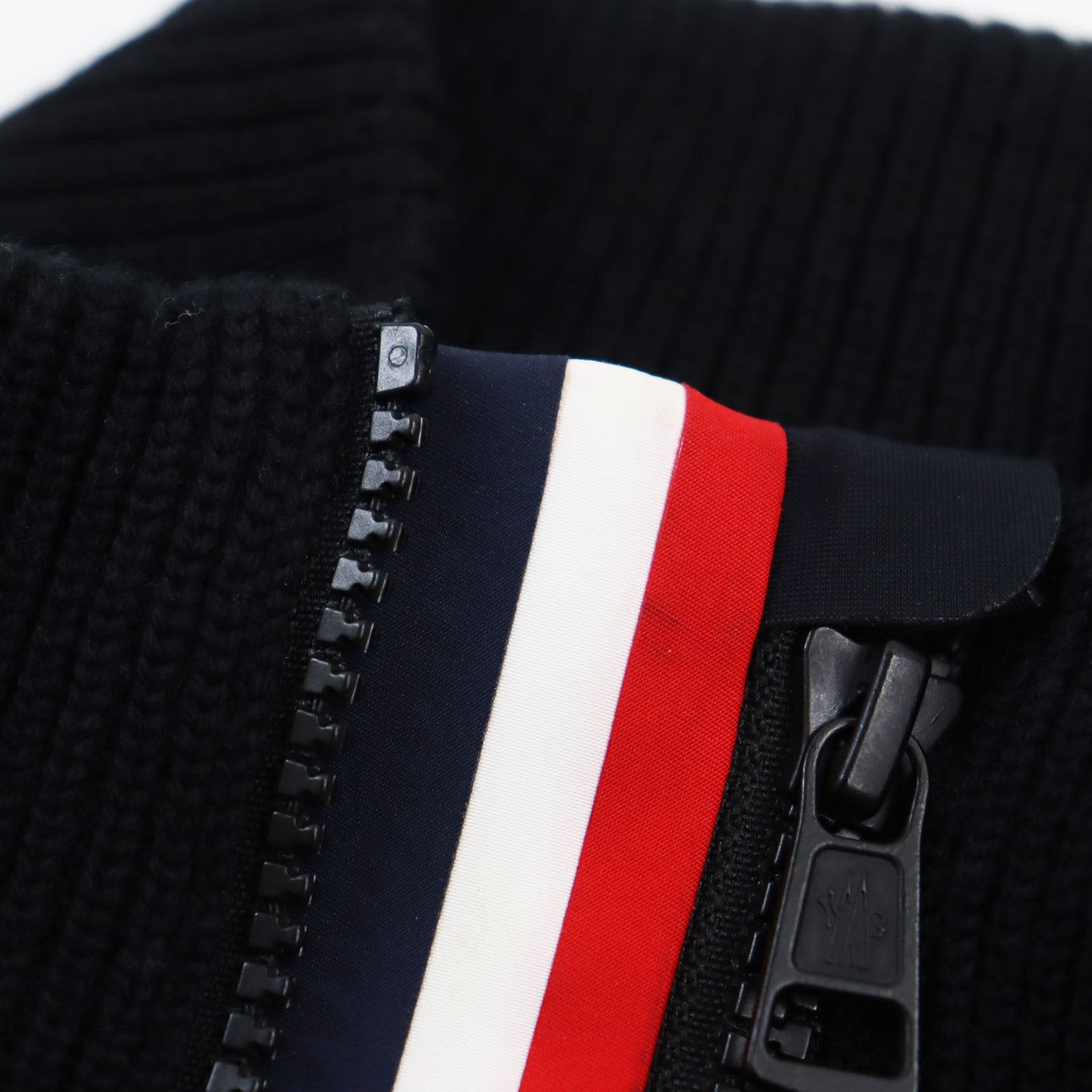 Moncler MAGLIONE Nylon Wool Down Jacket Black L