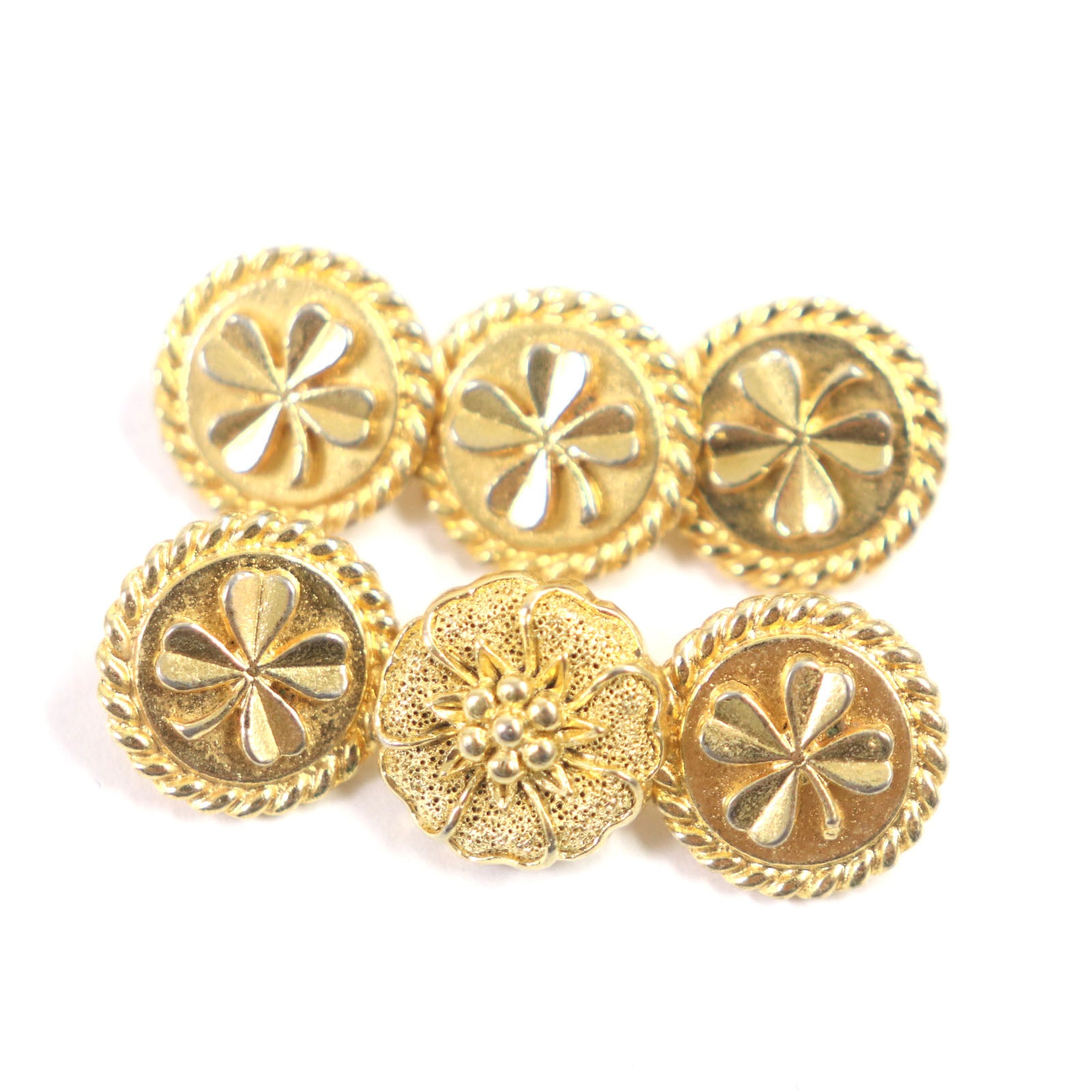 Chanel Clover Flower Button Set of 6 Gold