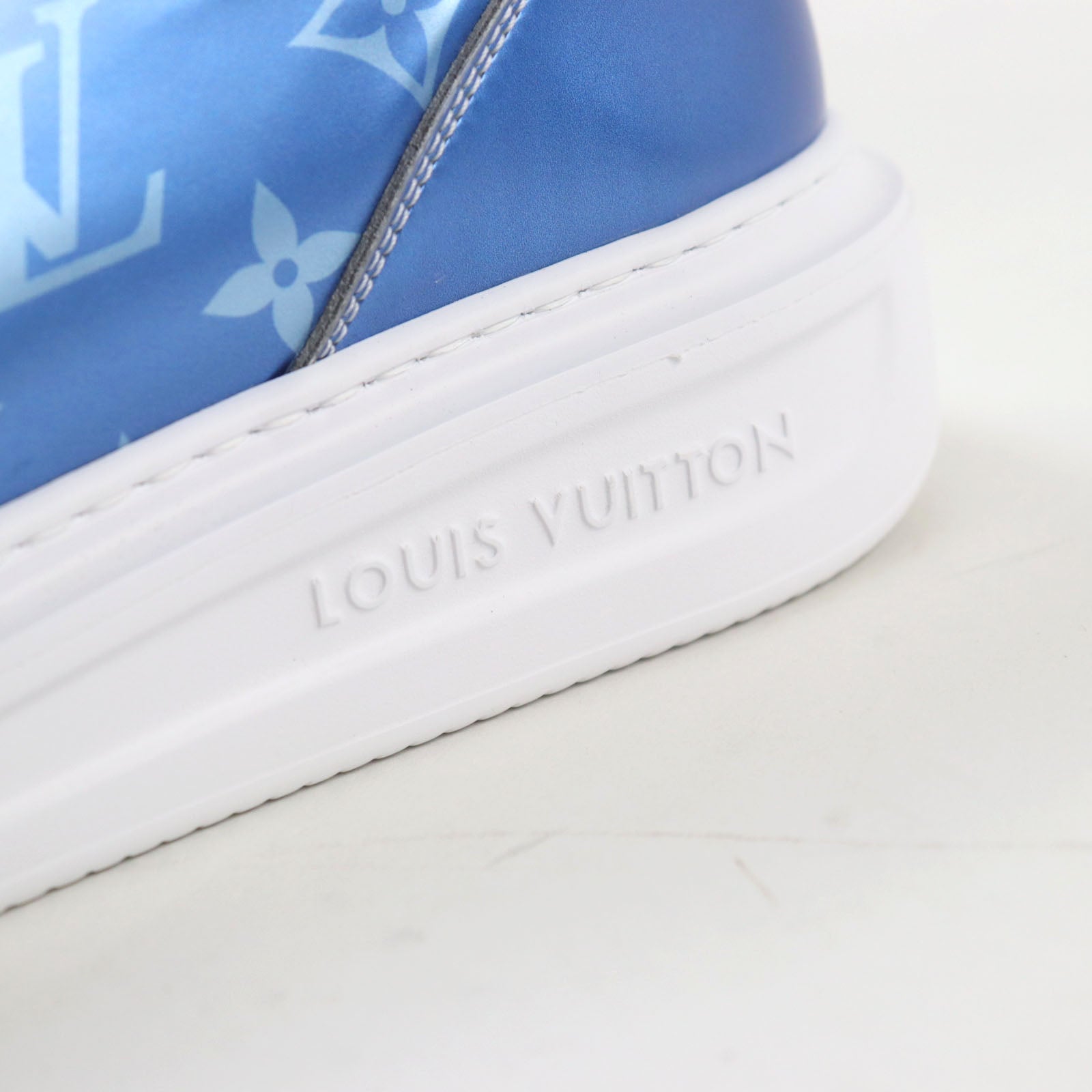 Louis Vuitton Monogram Gradient Sneakers 7.5