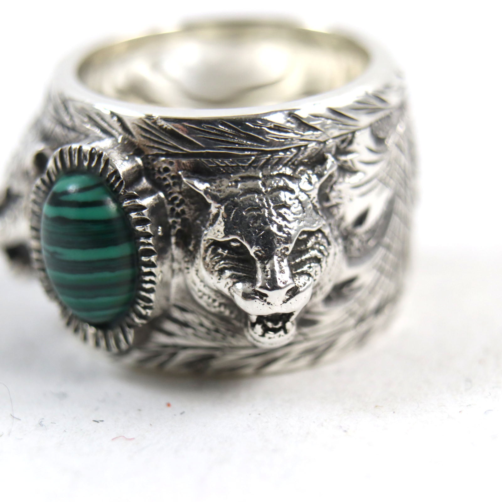 Gucci Malachite Cat Head GG Logo Ring Silver