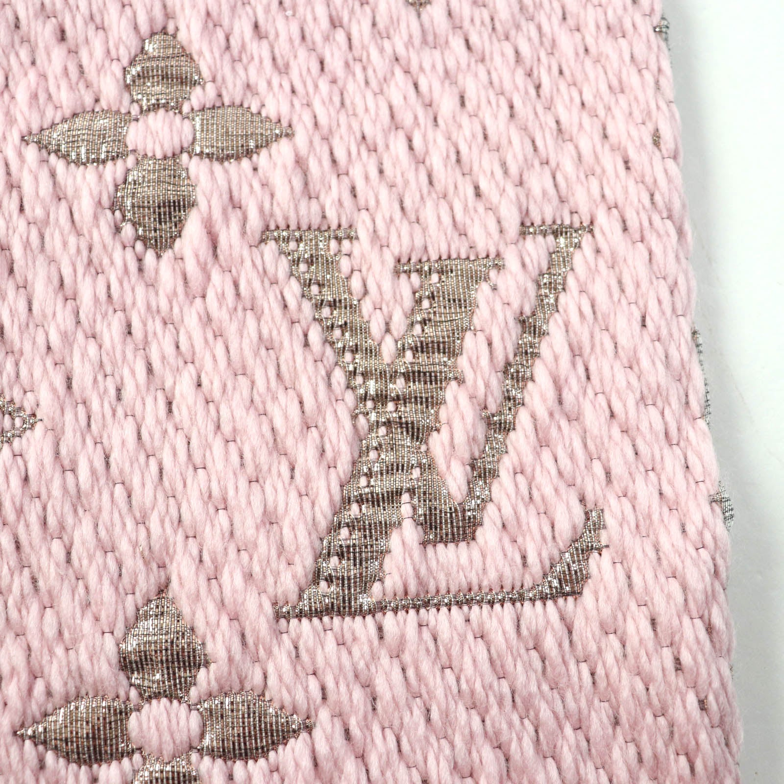 Louis Vuitton Logo Mania Shine Scarf M70466