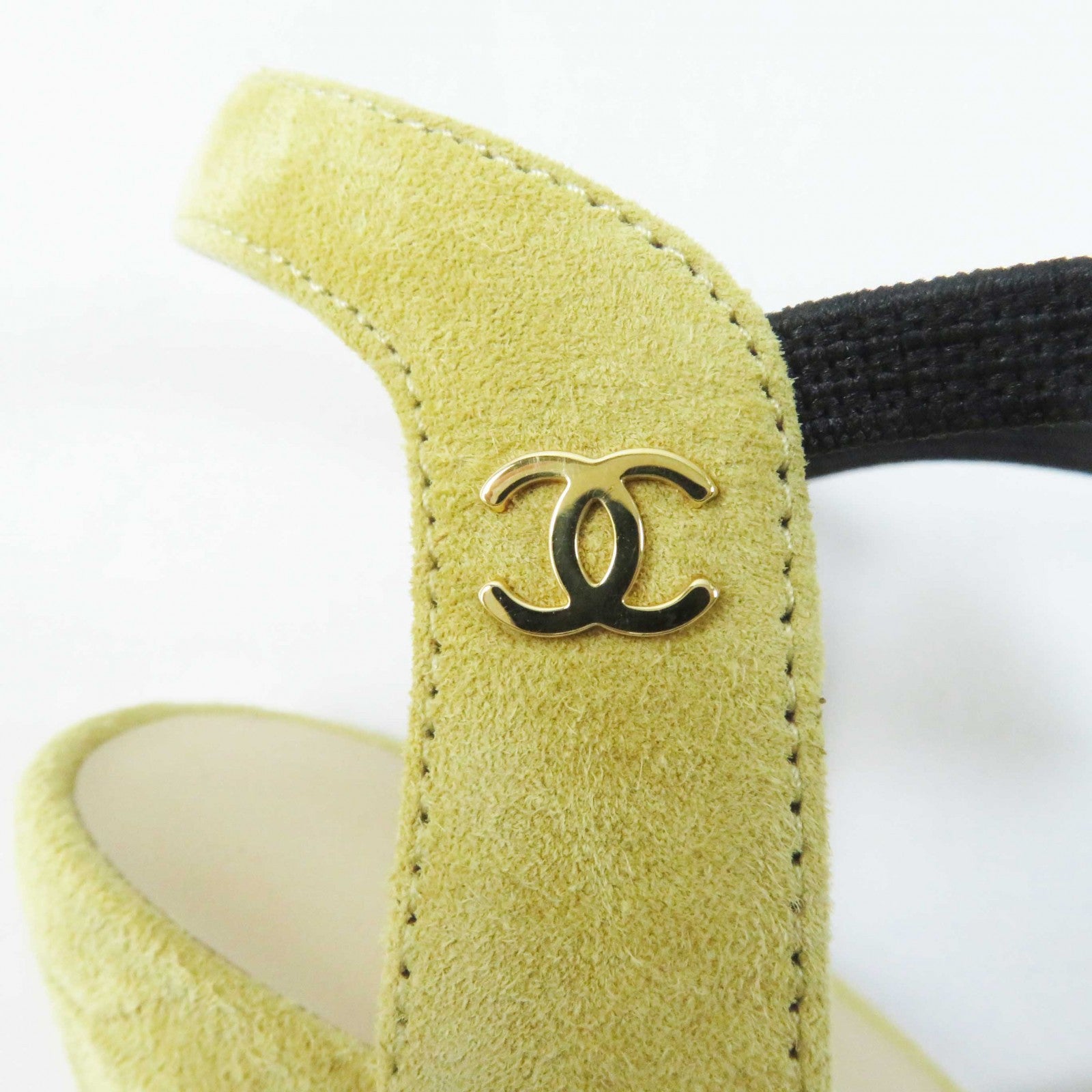 Chanel Suede Leather Two-tone Pumps