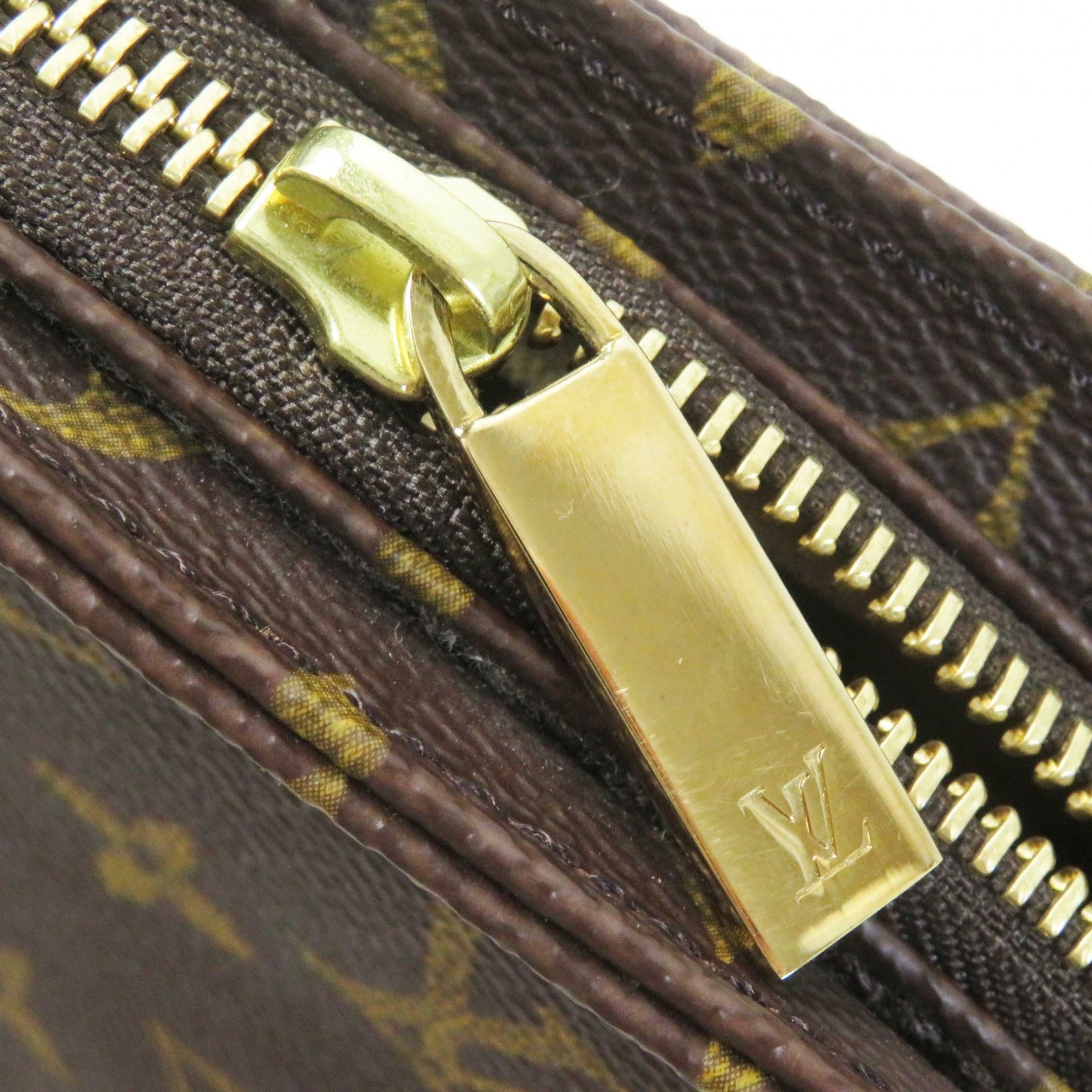 Louis Vuitton Monogram Looping MM Shoulder Bag