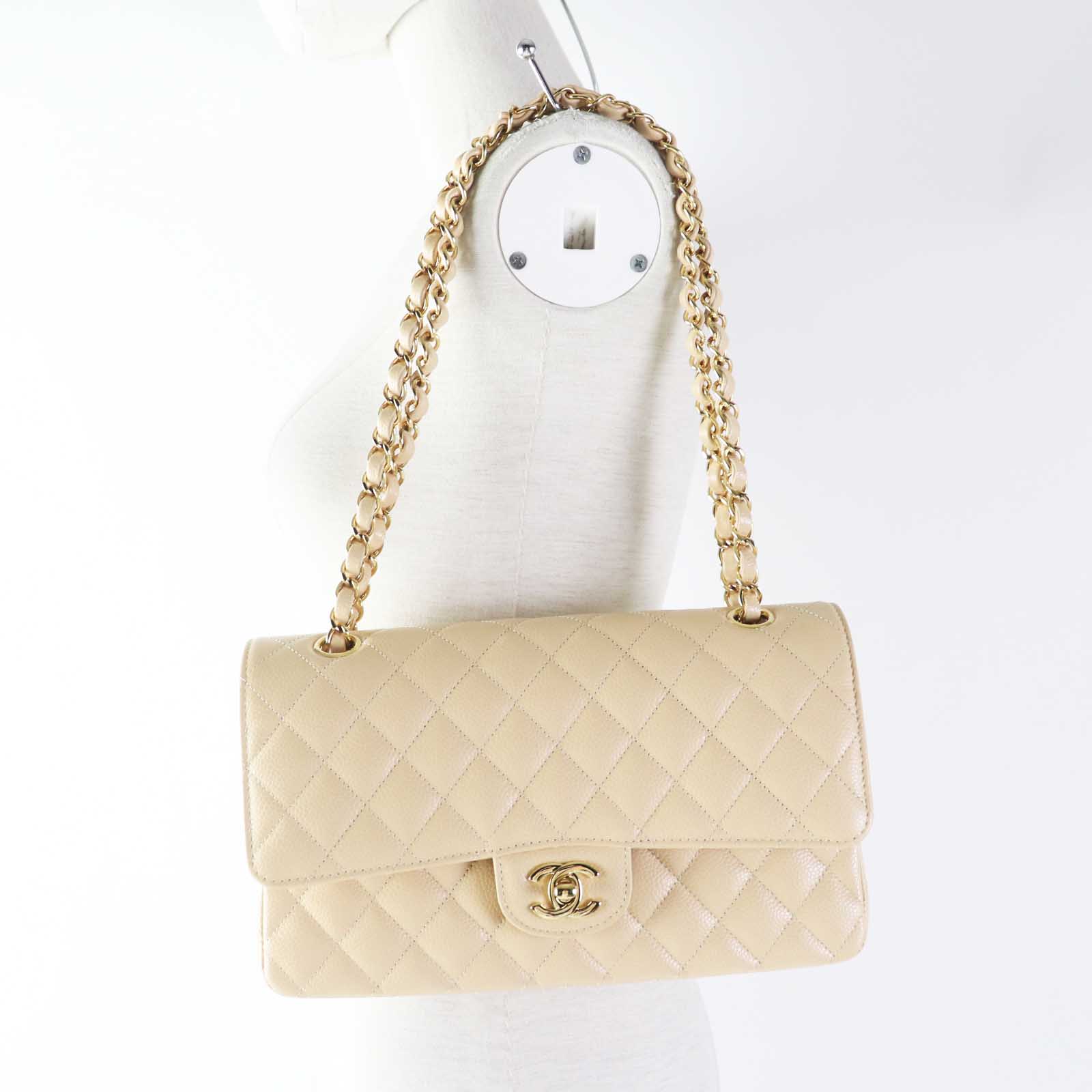 Chanel Caviar Skin Matrasse 25 Shoulder Bag