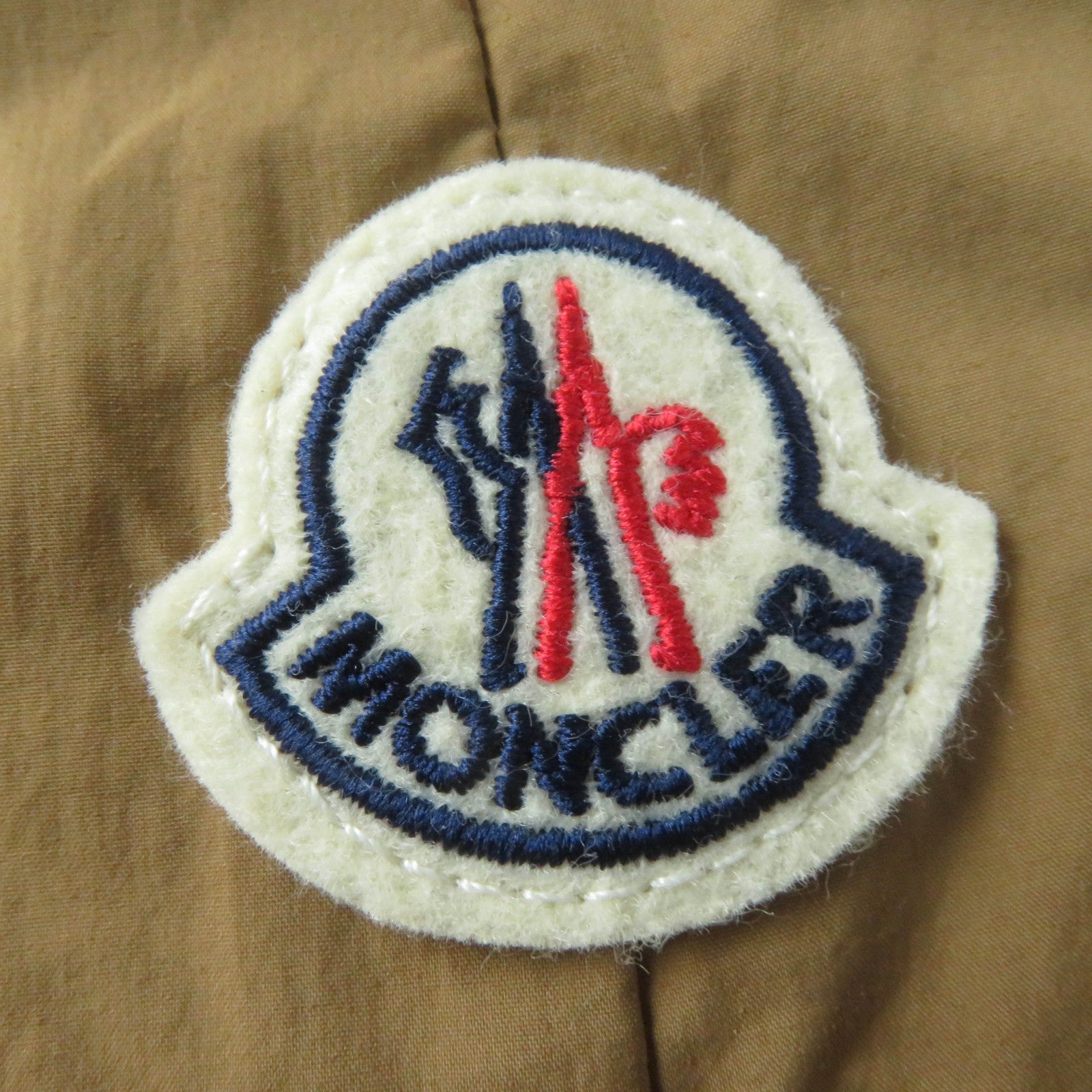 Moncler CITRONNIER Nylon Stand Collar Down Coat