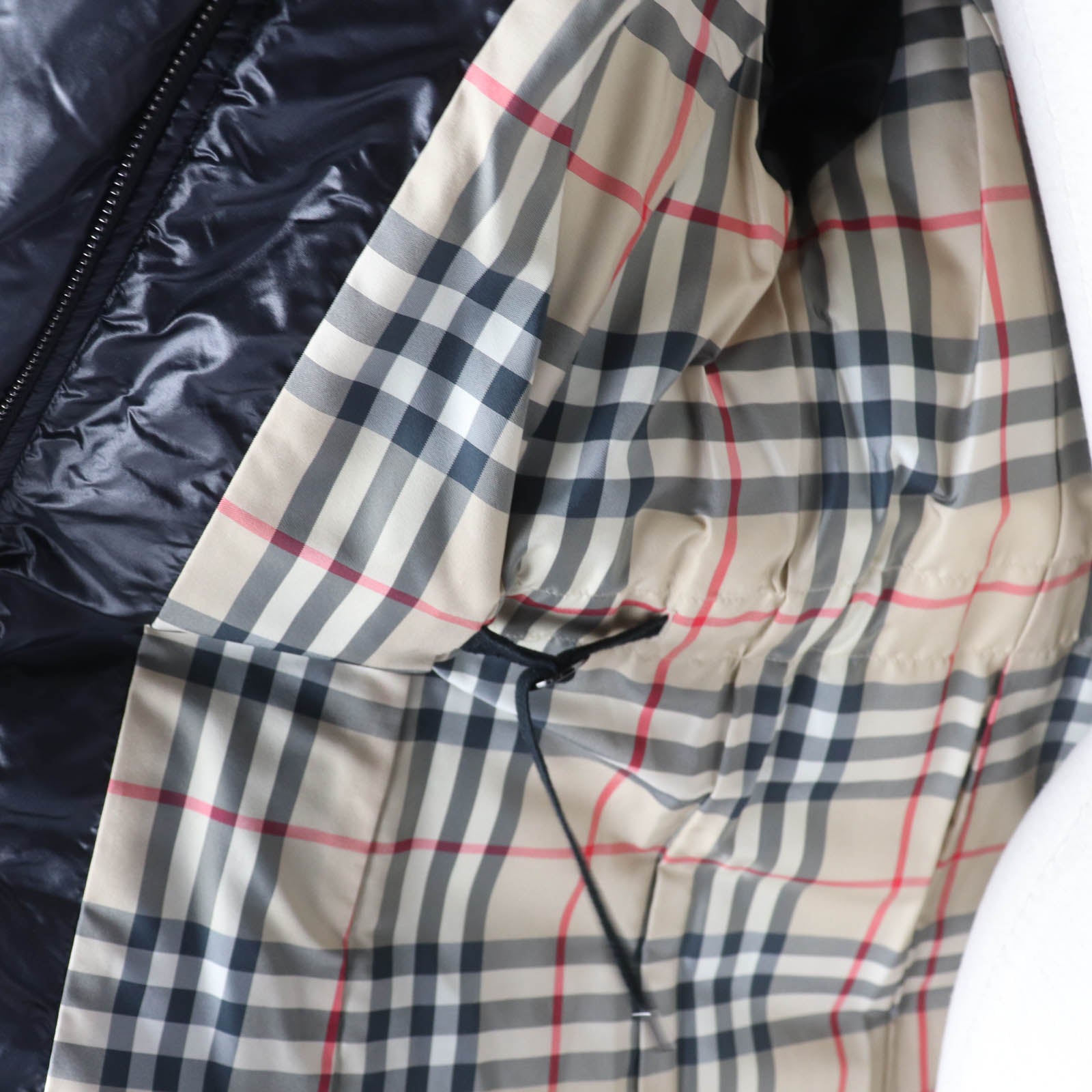 Burberry Nylon Down Coat FS349-856