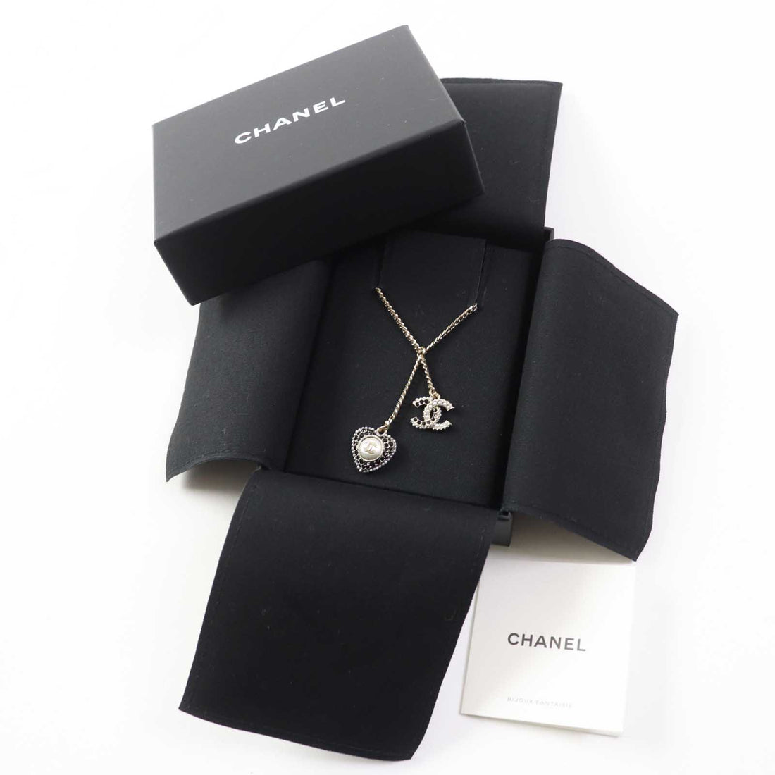 Chanel C22B Pearl COCO Mark Heart Necklace