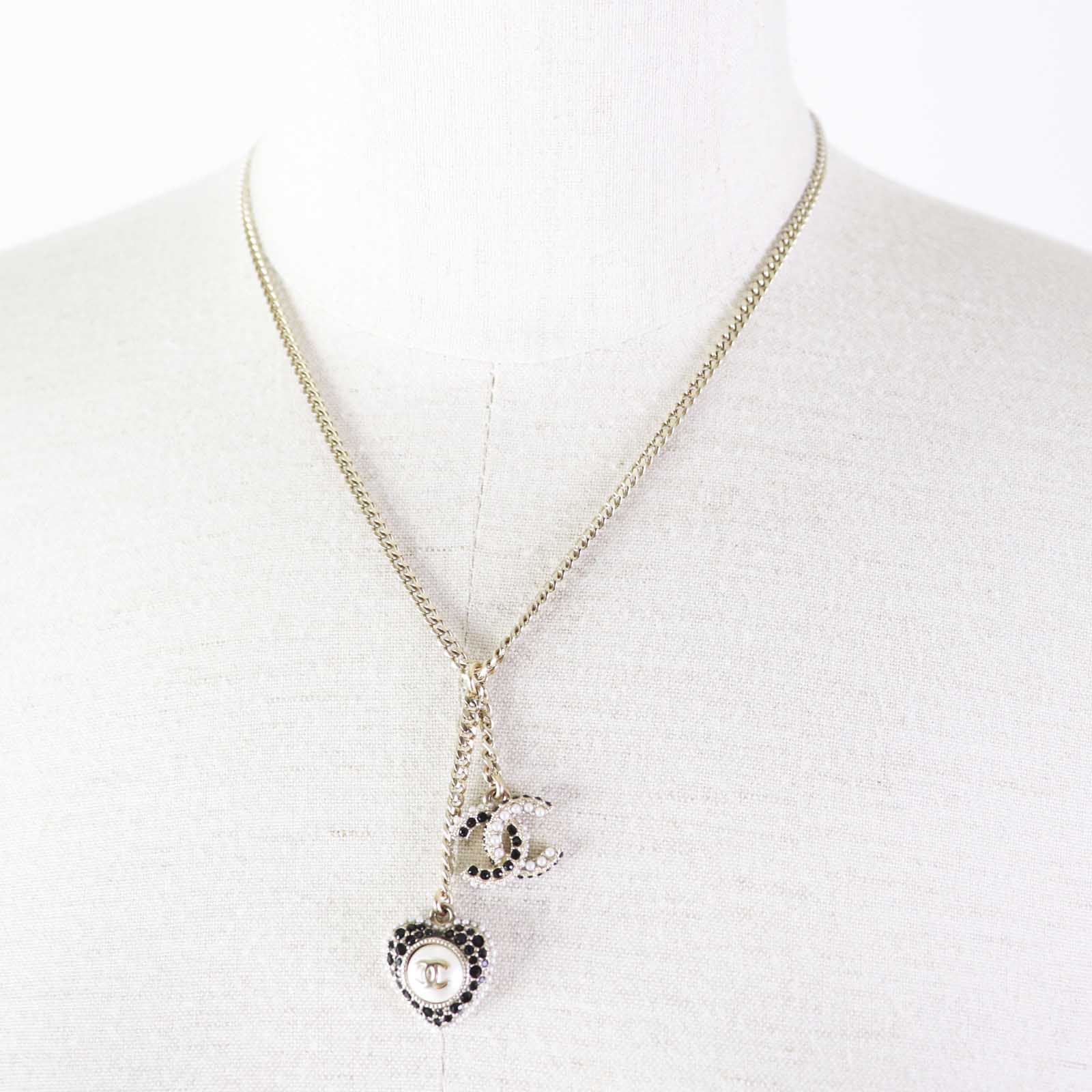 Chanel Pearl COCO Mark Heart Necklace C22B