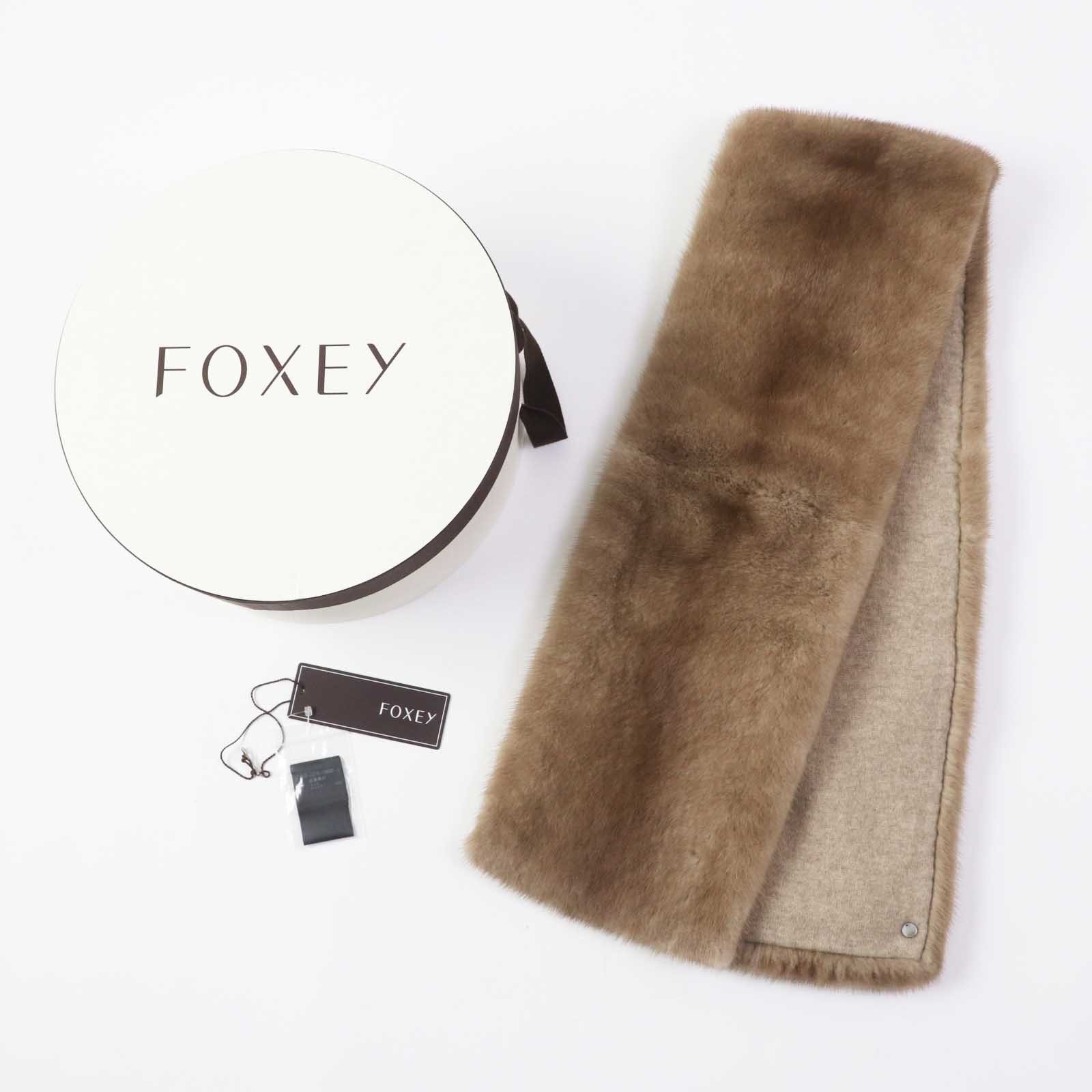 FOXEY Mink Cashmere Stole Scarf Women